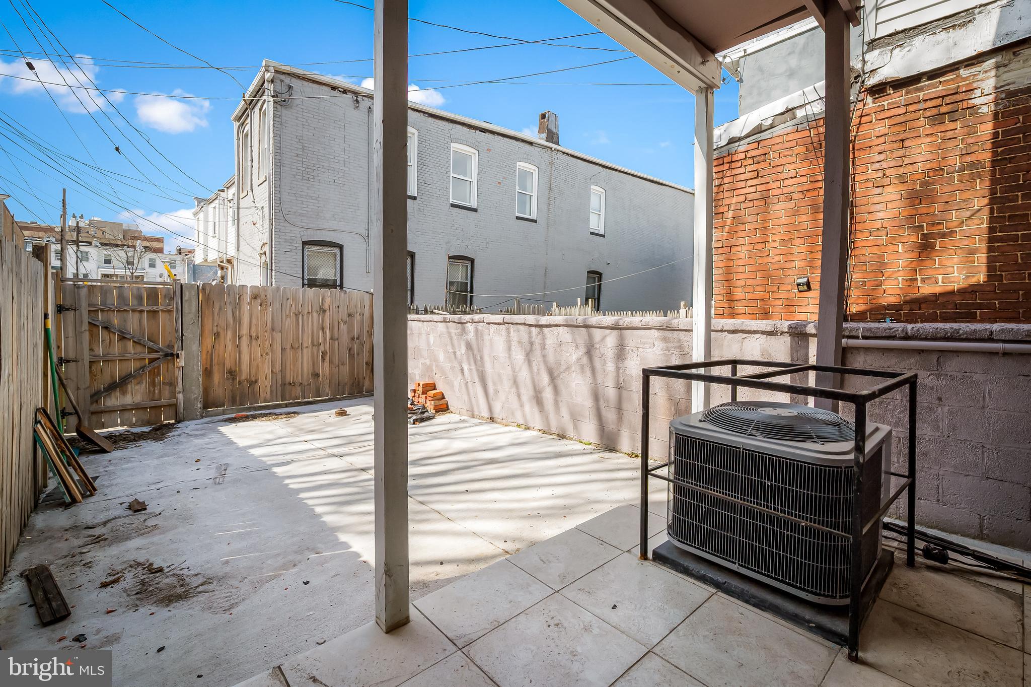 EAST MONUMENT HISTORIC DISTRICT - Residential