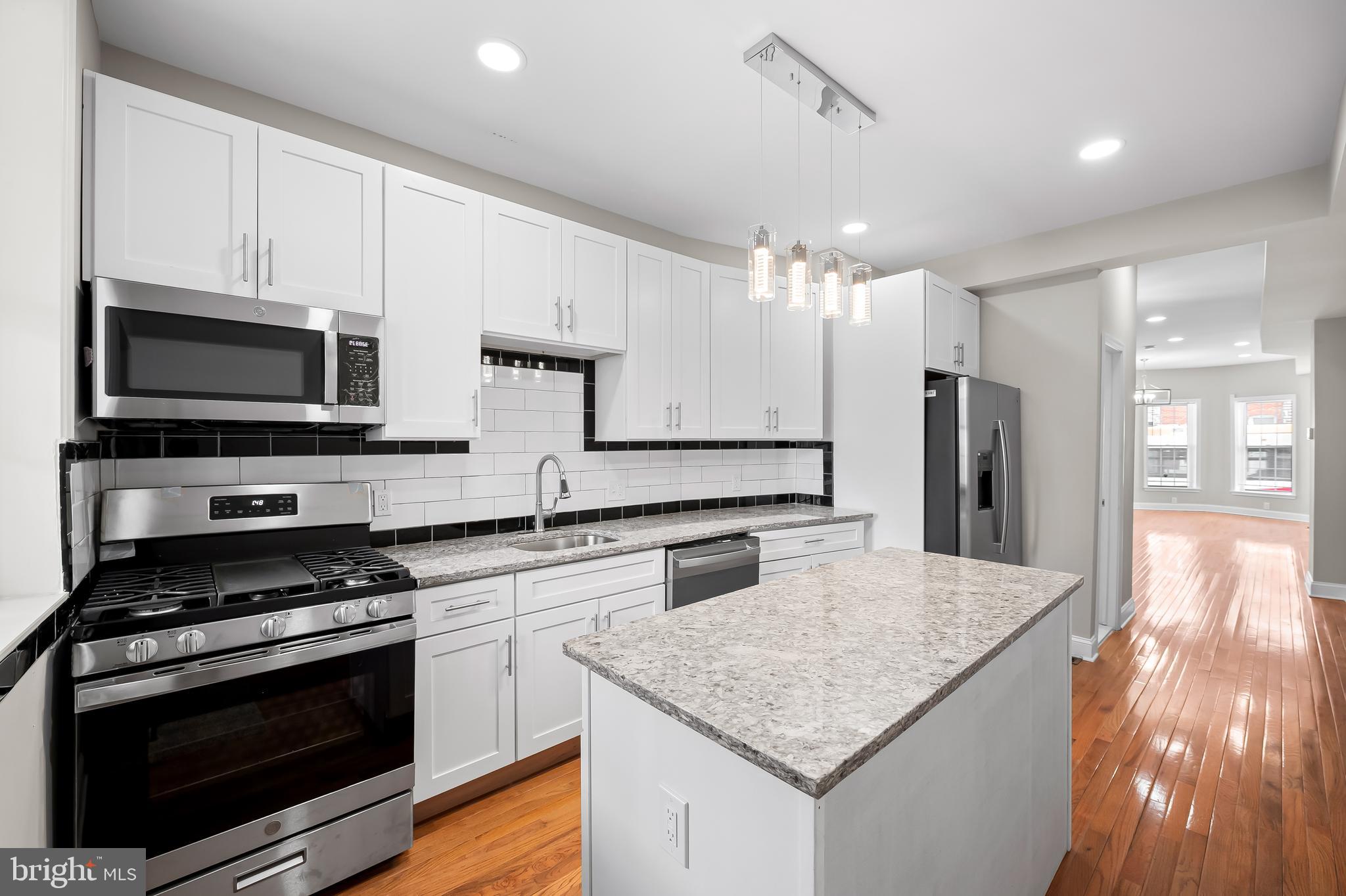 EAST MONUMENT HISTORIC DISTRICT - Residential