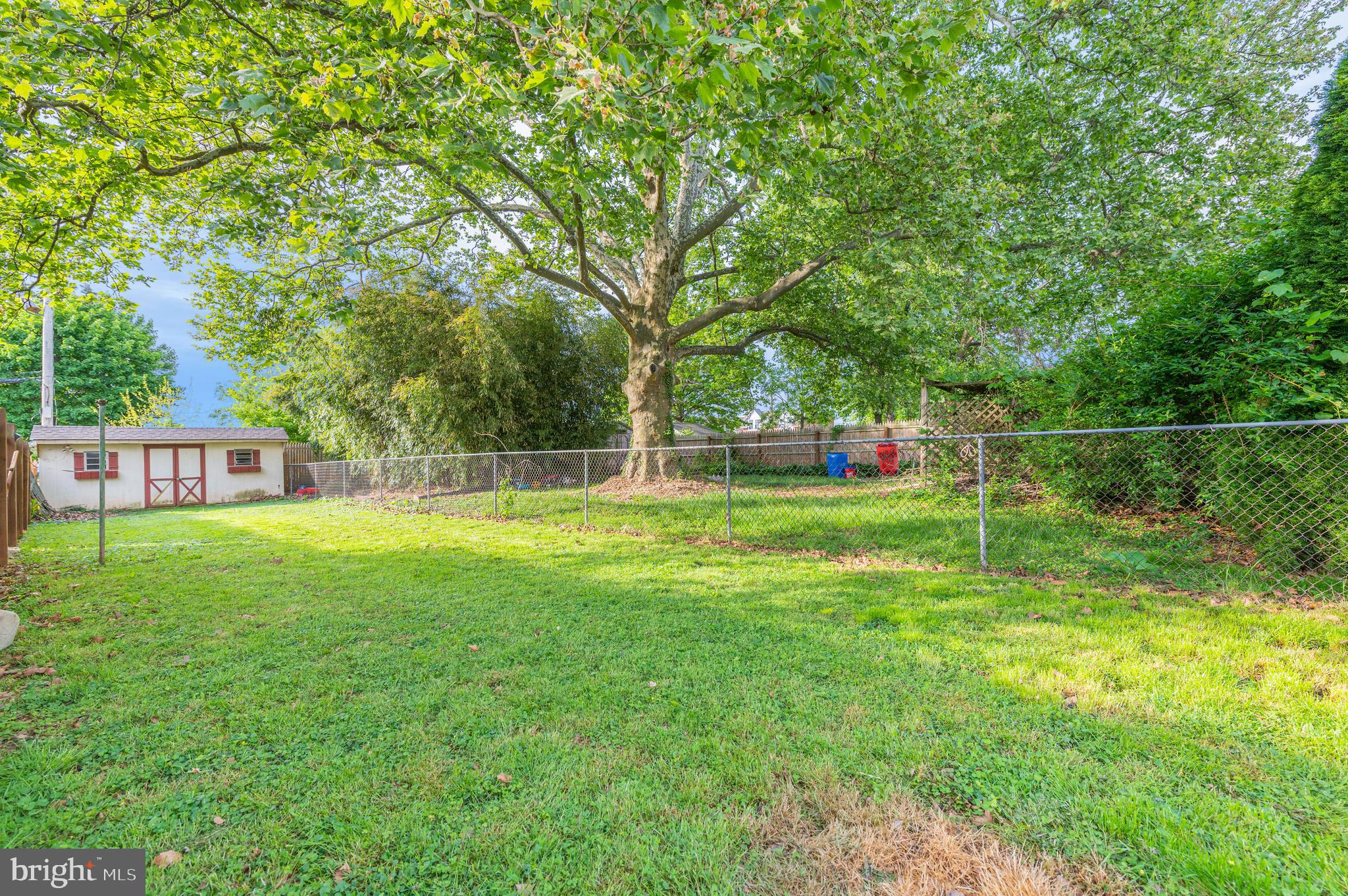 NORRISTOWN - Residential