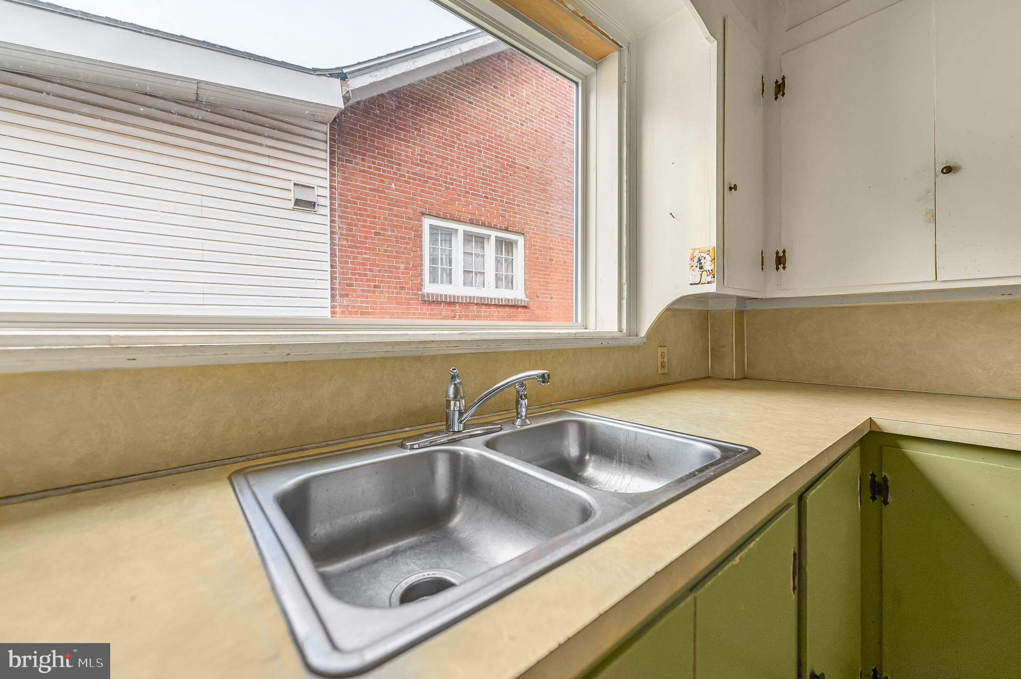 NORRISTOWN - Residential