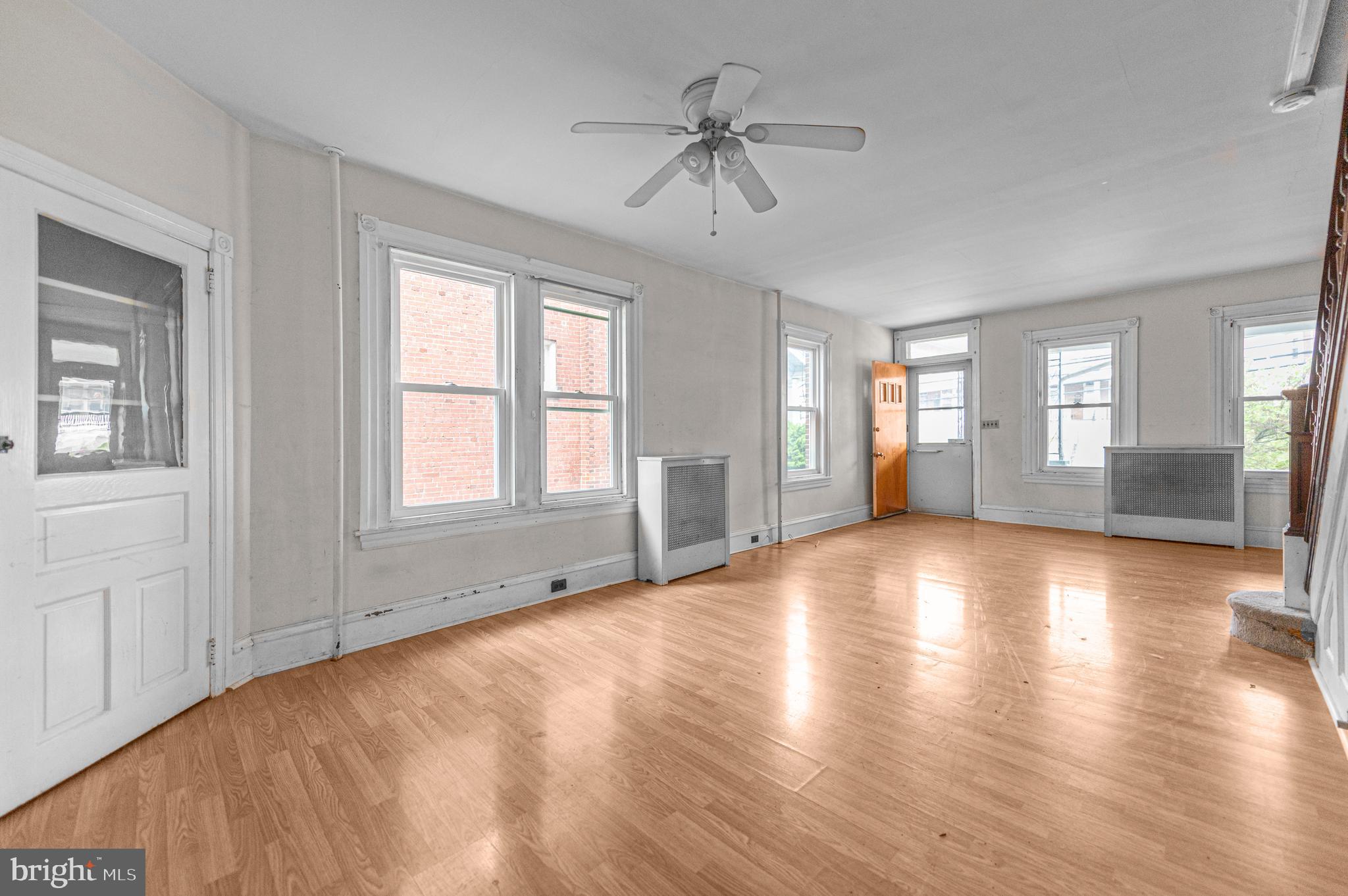 NORRISTOWN - Residential