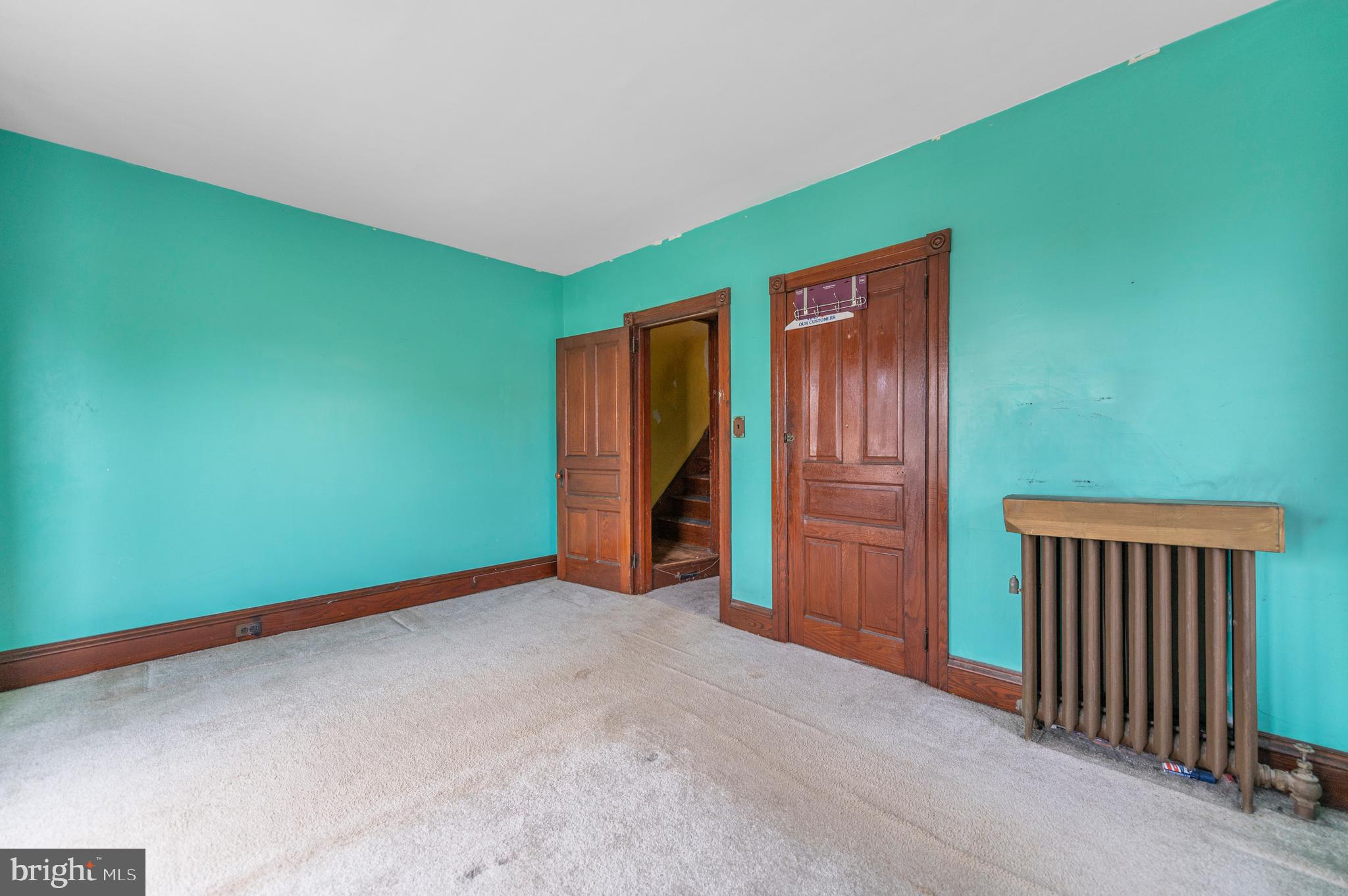 NORRISTOWN - Residential
