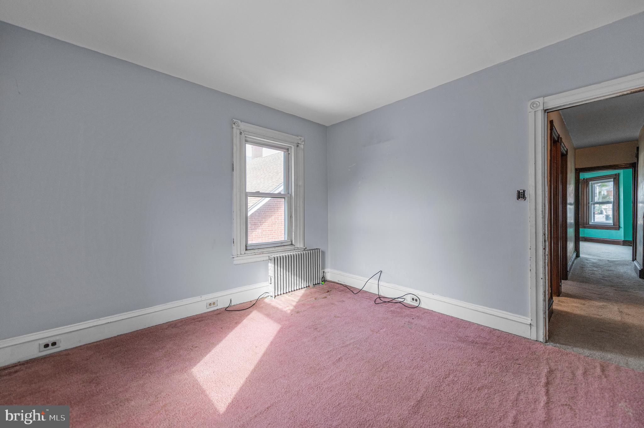 NORRISTOWN - Residential