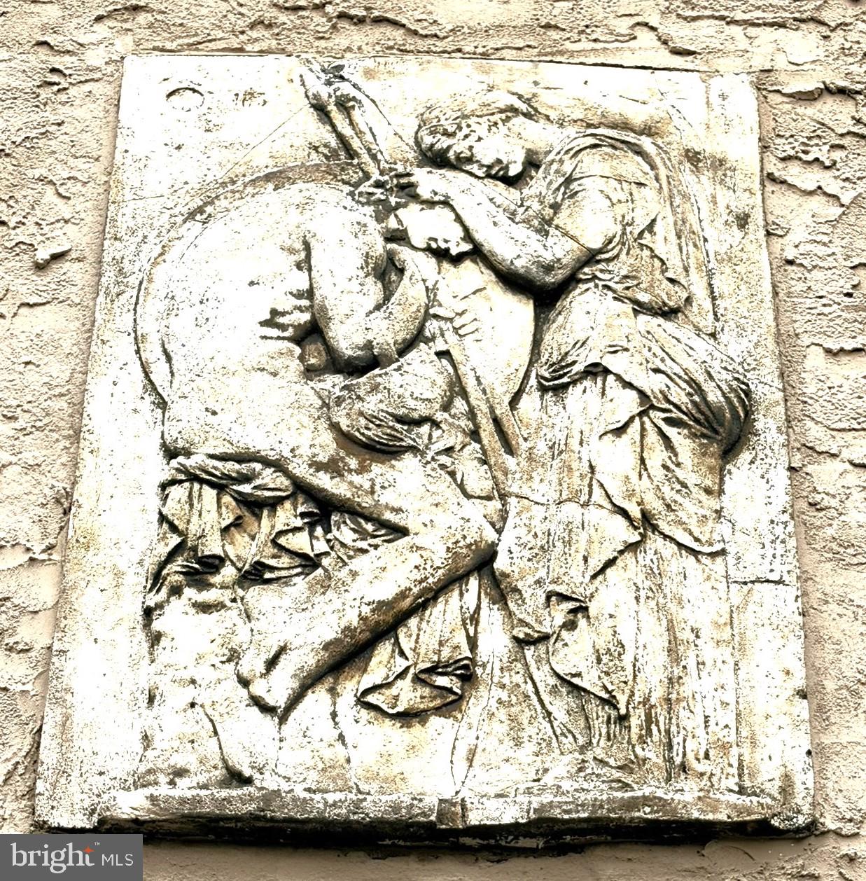 EAST FALLS - Residential