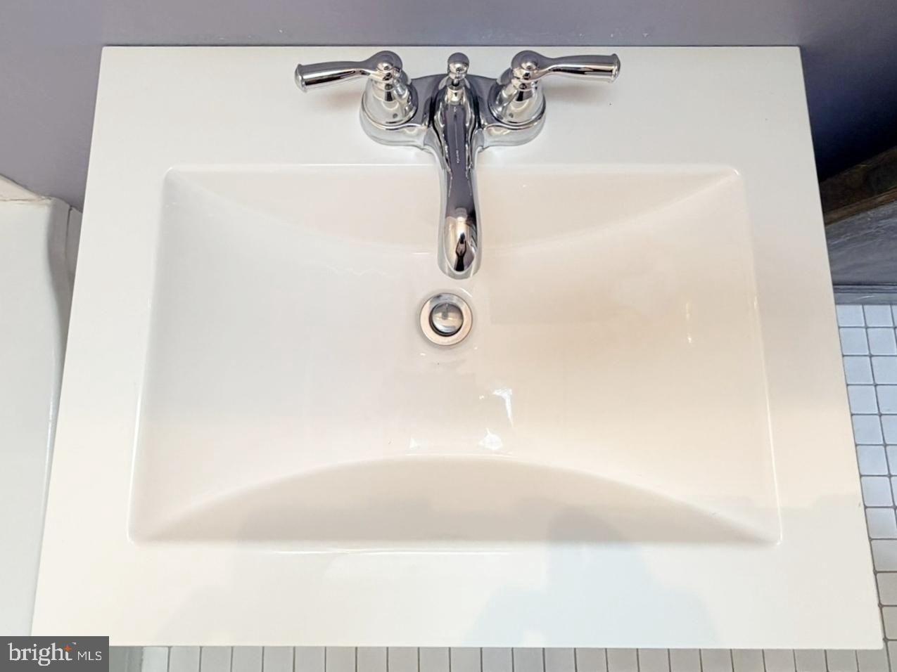 EAST FALLS - Residential