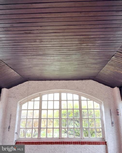 EAST FALLS - Residential