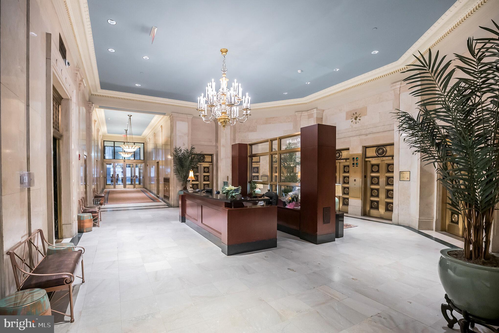 1600 ARCH STREET 18 1713