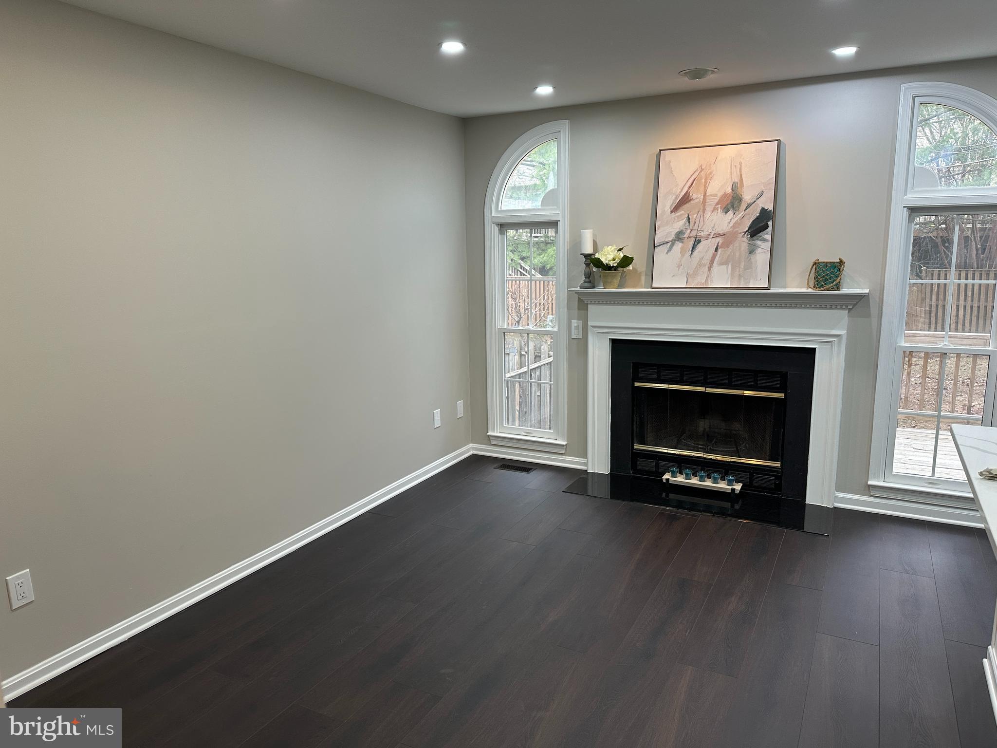 10879 CAMPAIGN COURT