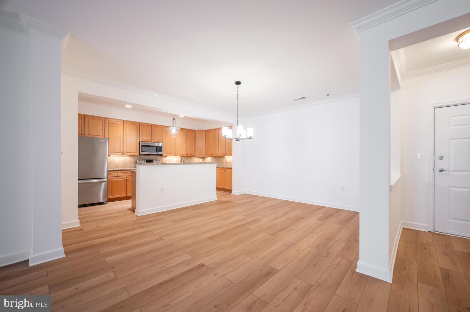 PROVIDENCE SQUARE - Residential