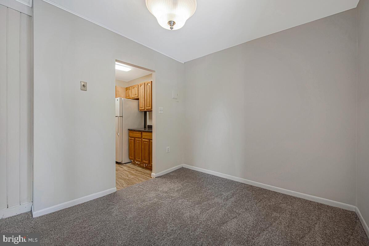 VILLAGE OF WILDE LAKE - Residential