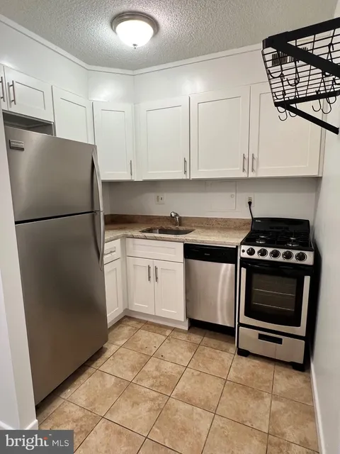 MLS: DCDC2248692