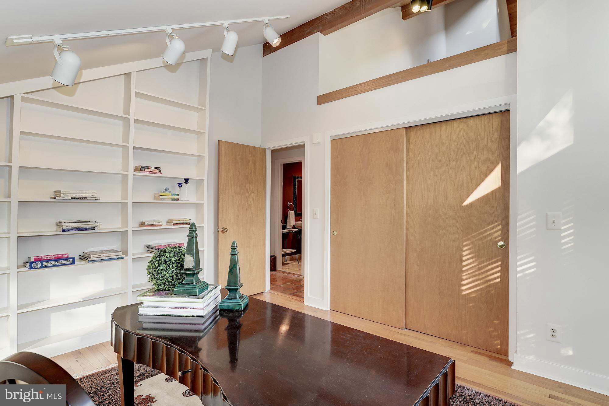 THE PALISADES - Residential