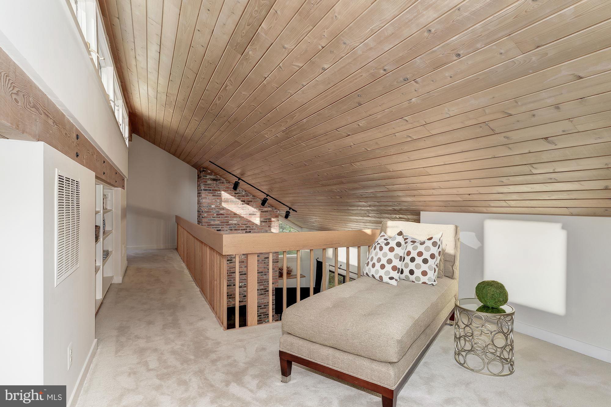 THE PALISADES - Residential