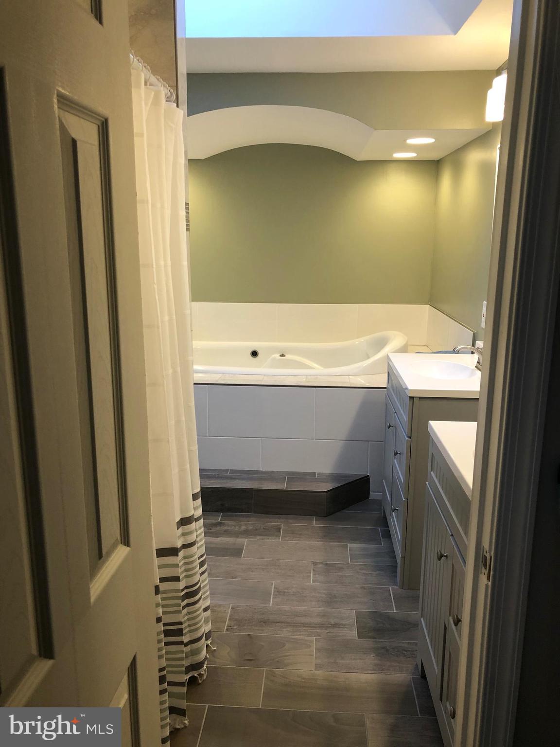 FOREST GROVE - Residential