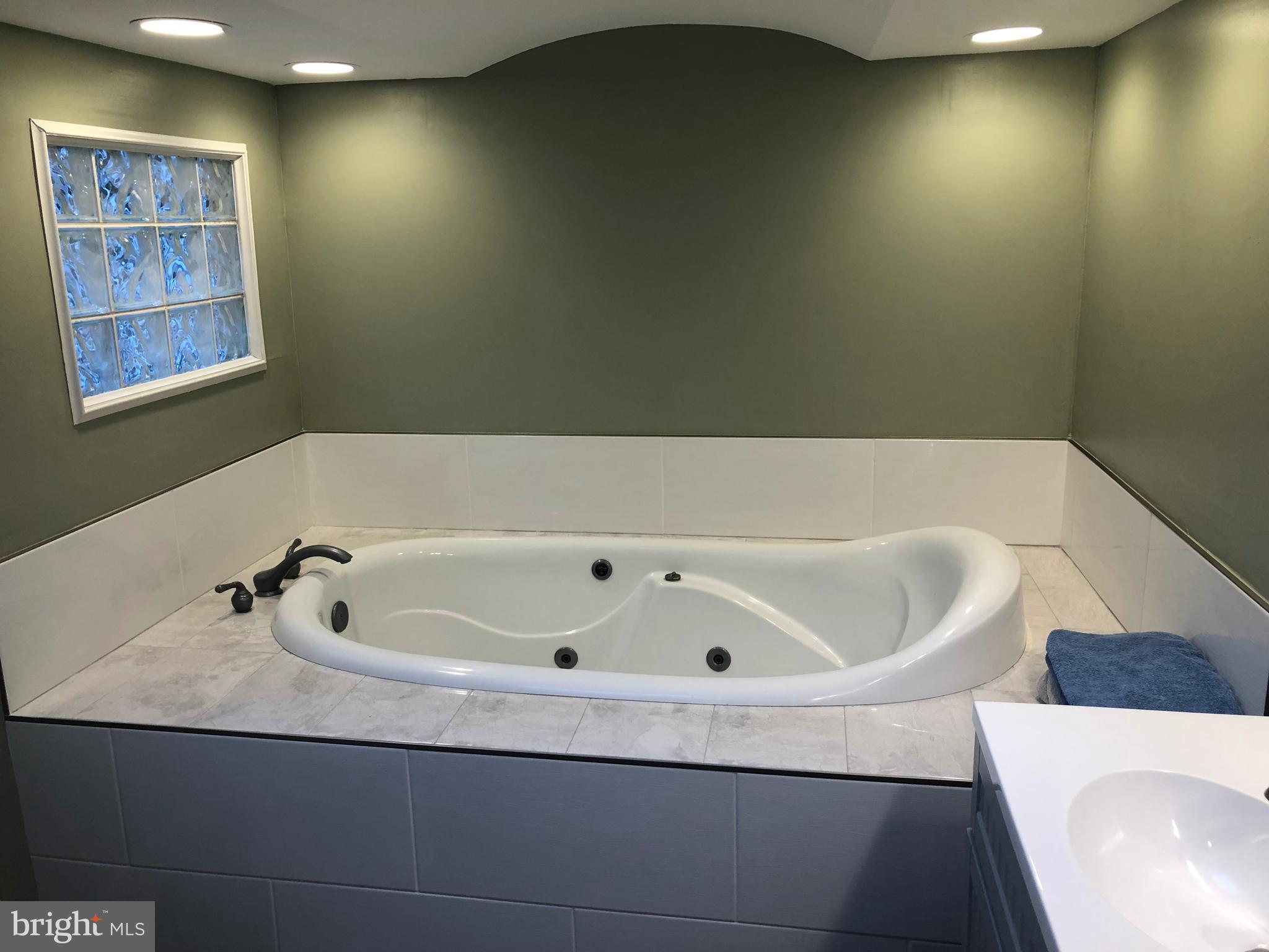 FOREST GROVE - Residential