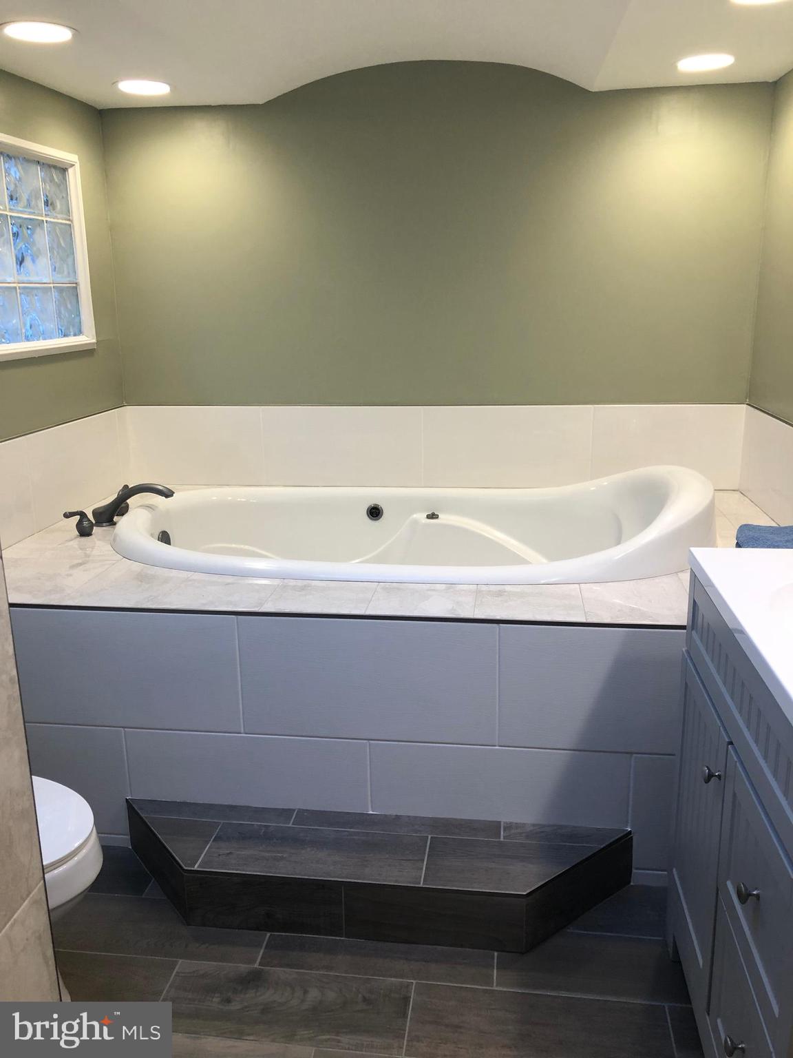 FOREST GROVE - Residential