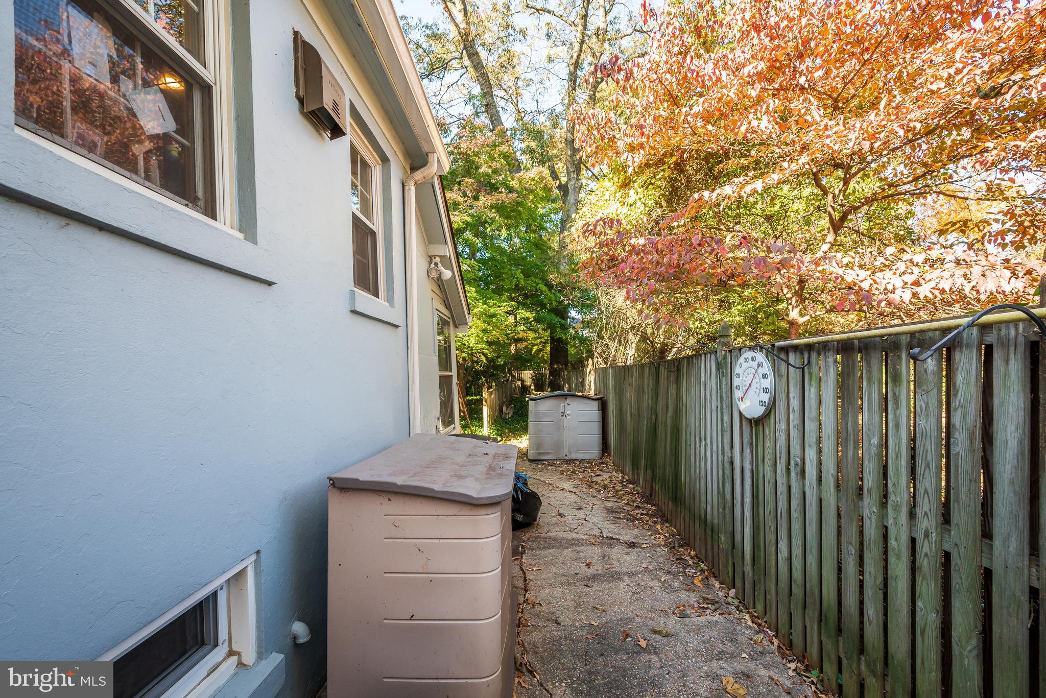 WEST END PARK - Residential