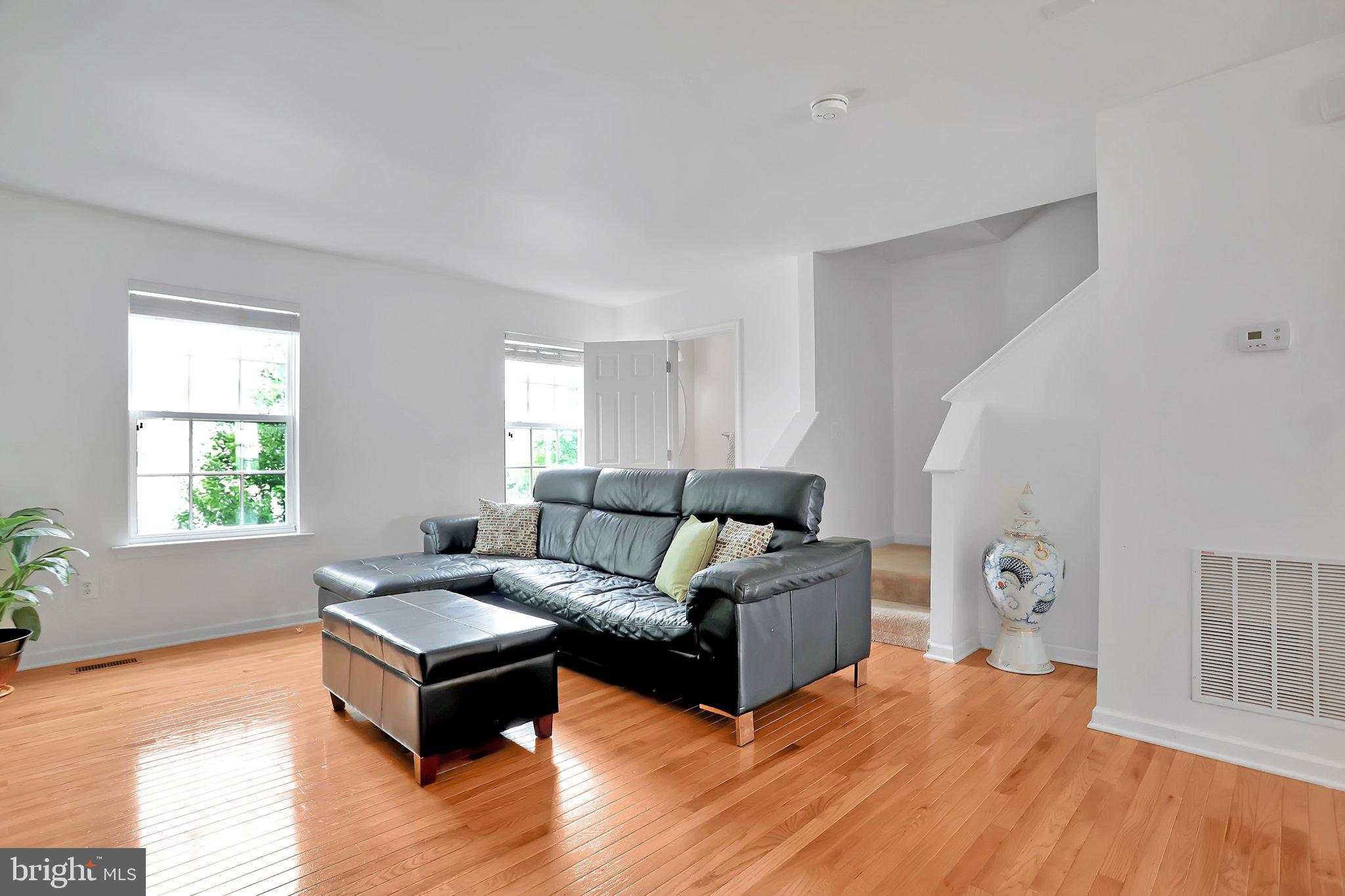 LAKELAND PLACE - Residential