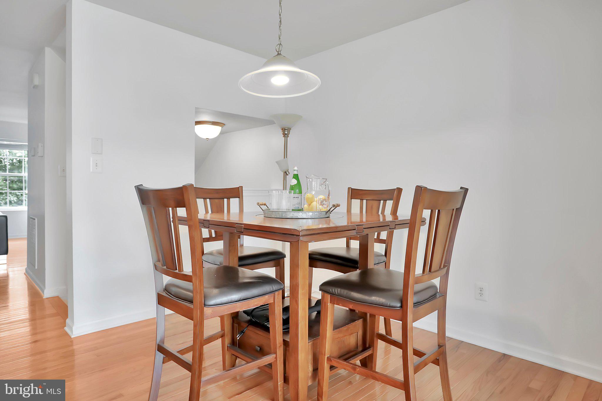 LAKELAND PLACE - Residential