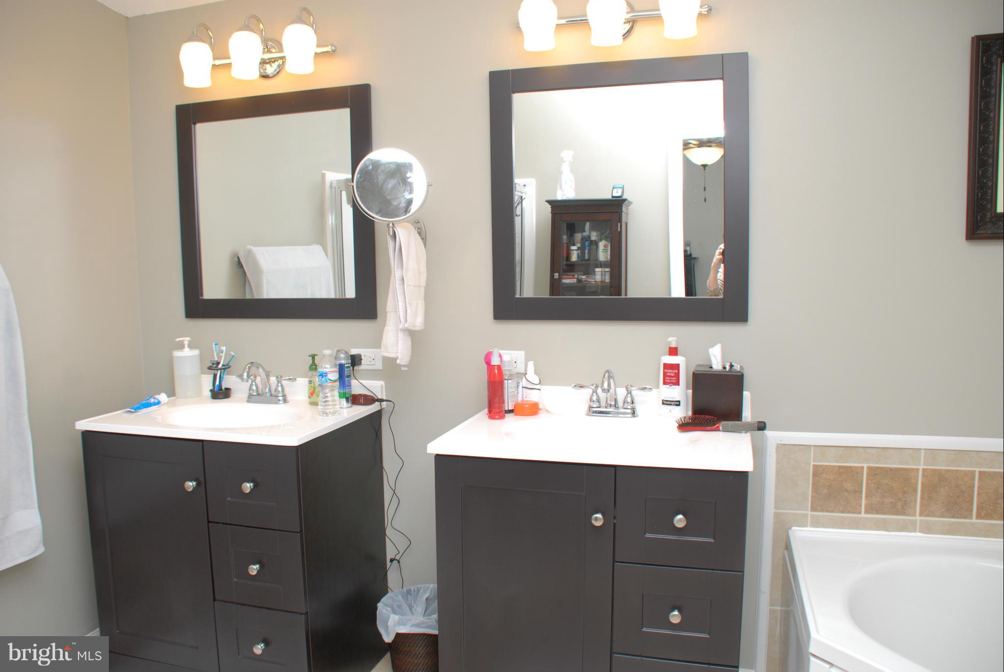 PEACH TREE WAY - Residential