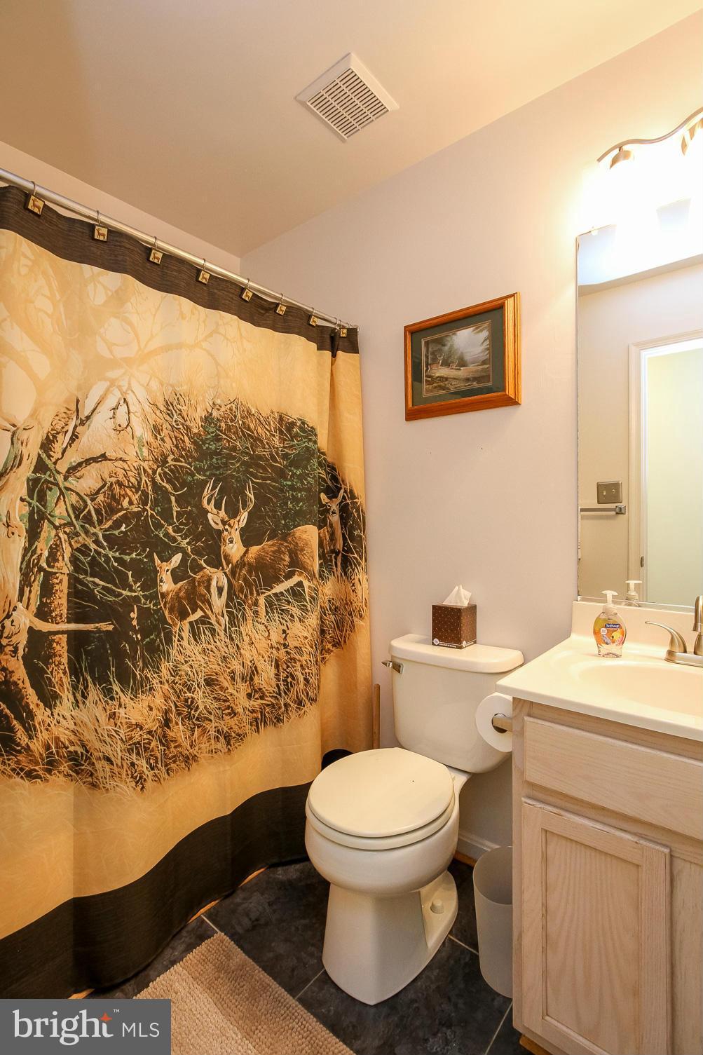 CONSTITUTION HILLS - Residential