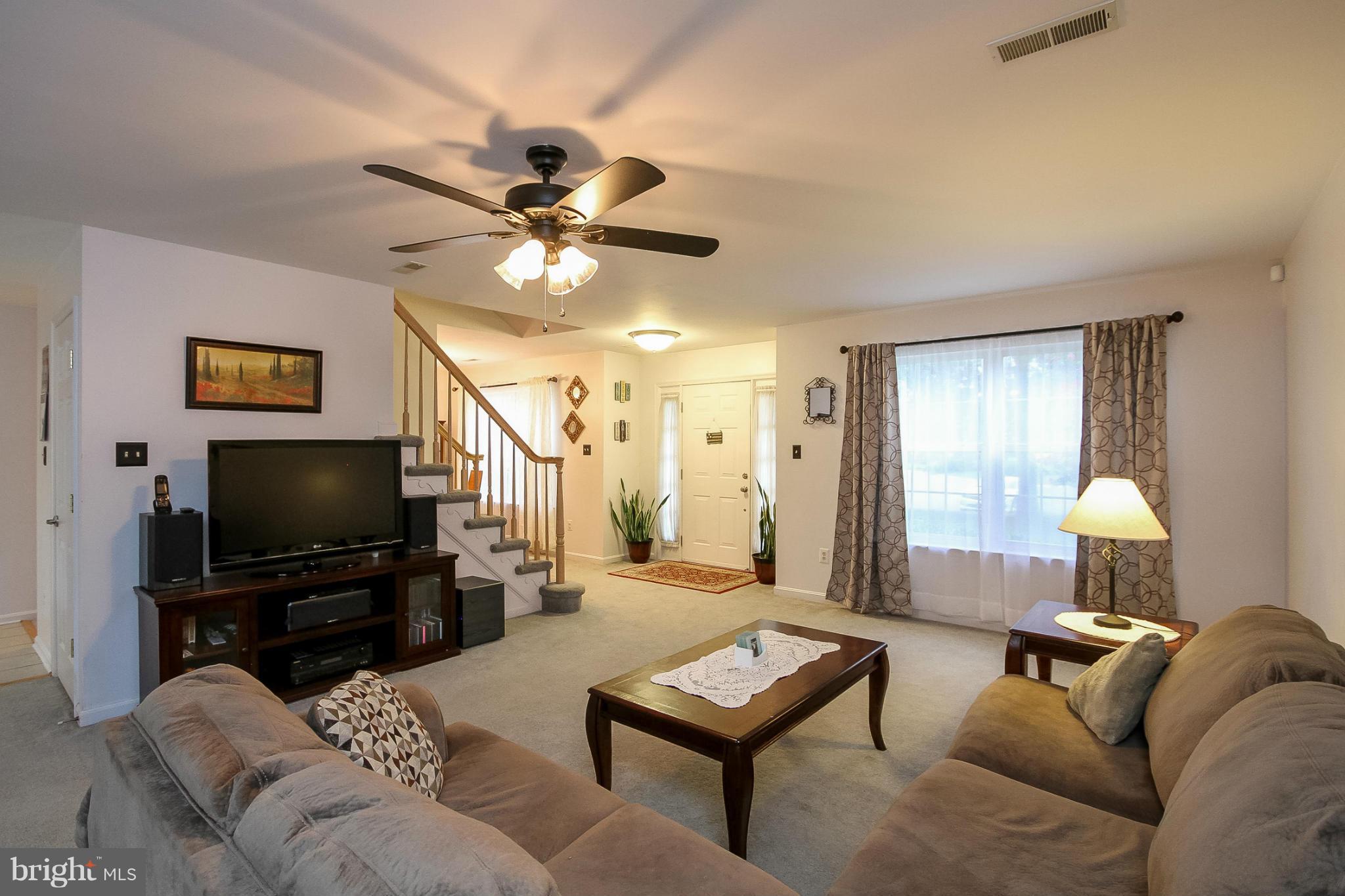 CONSTITUTION HILLS - Residential