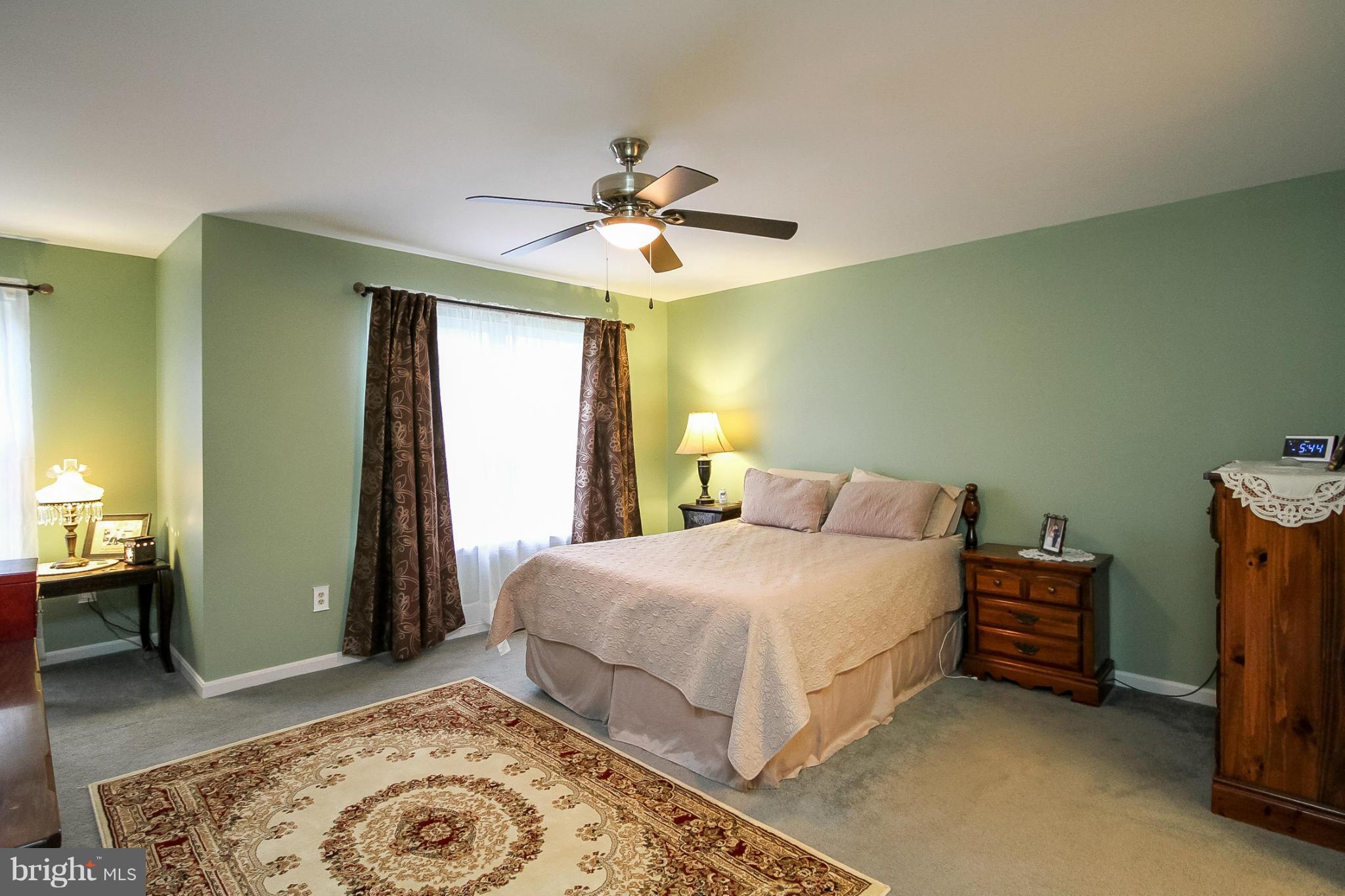 CONSTITUTION HILLS - Residential