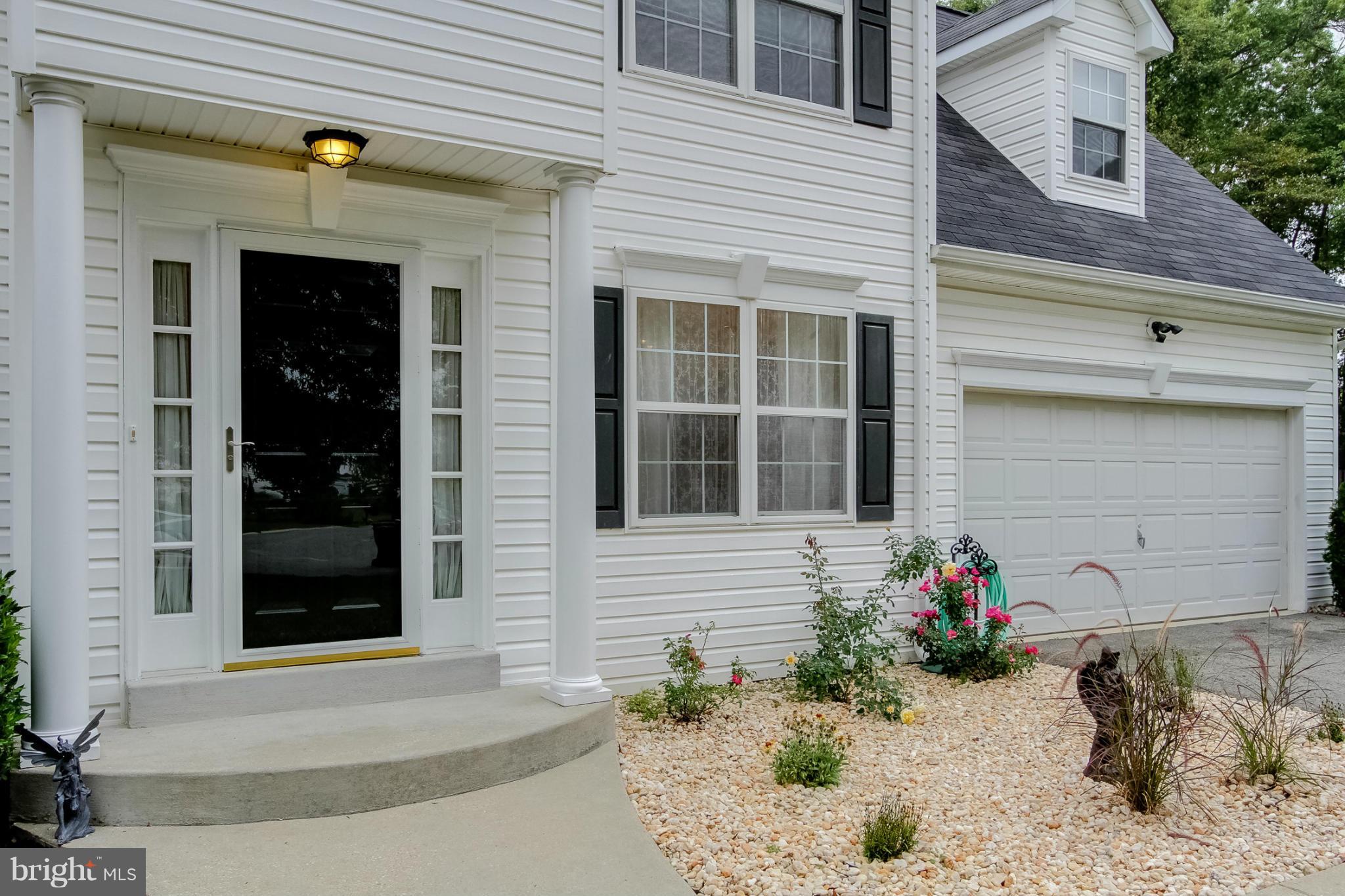 CONSTITUTION HILLS - Residential