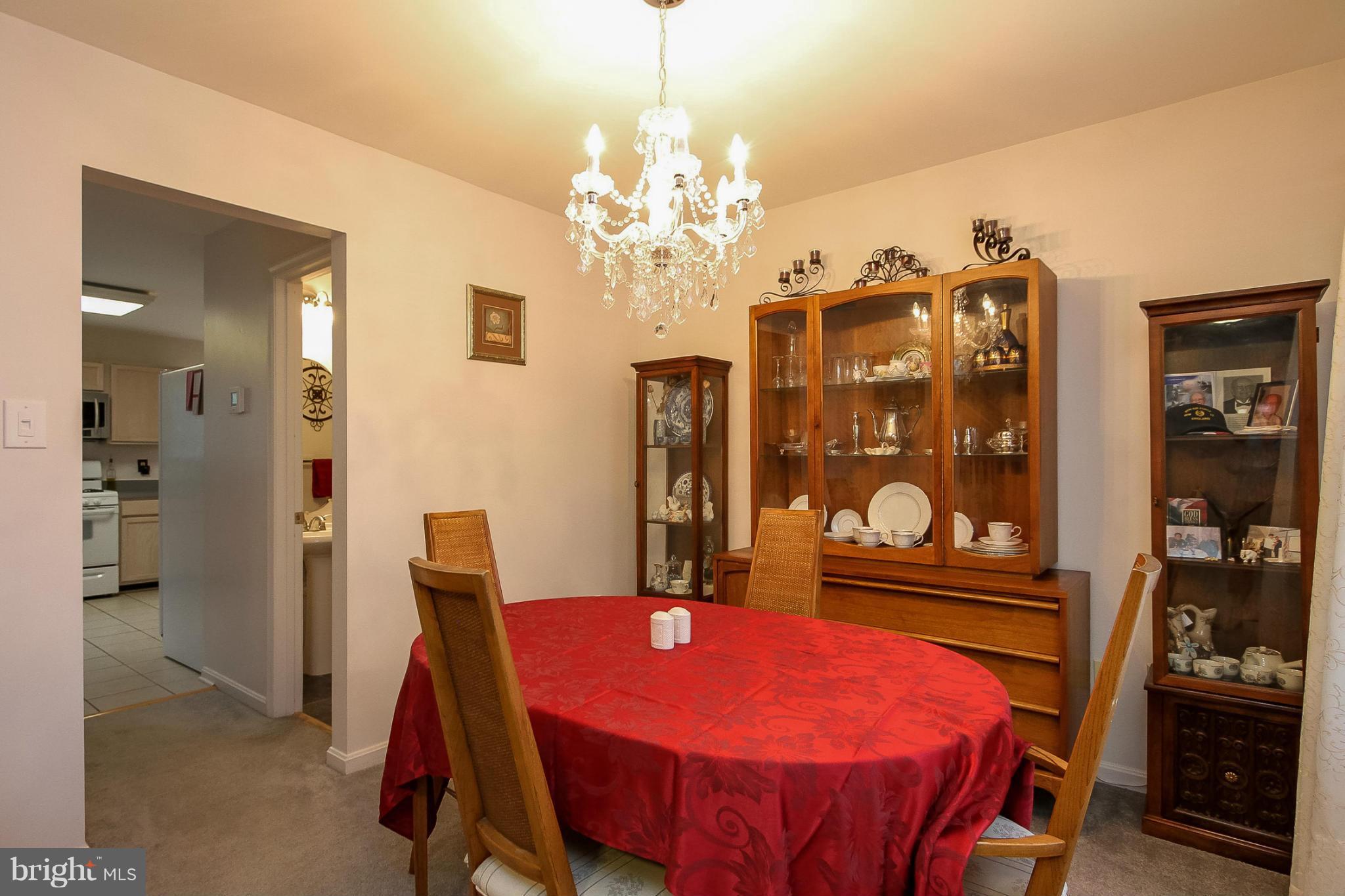 CONSTITUTION HILLS - Residential