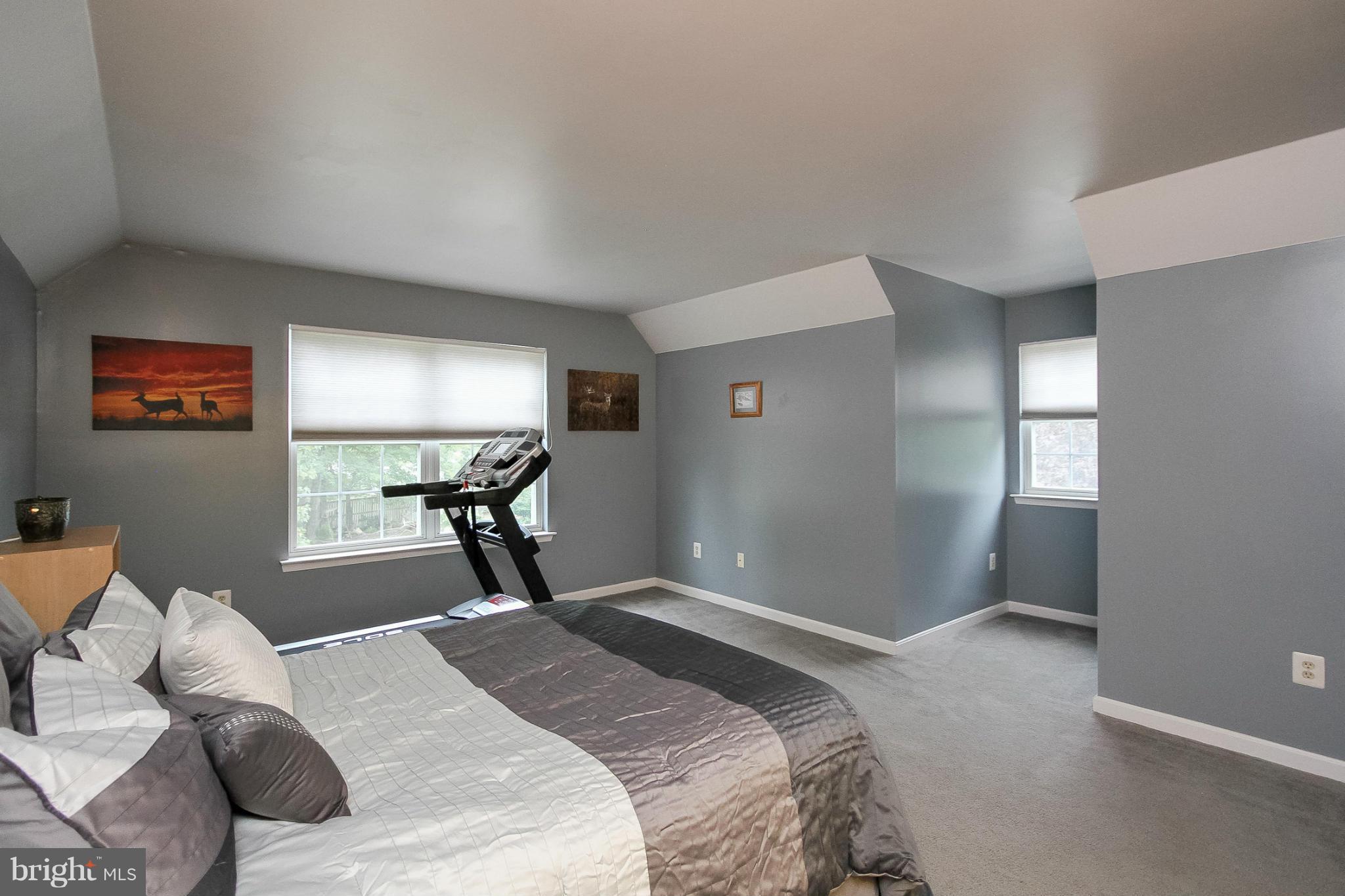 CONSTITUTION HILLS - Residential