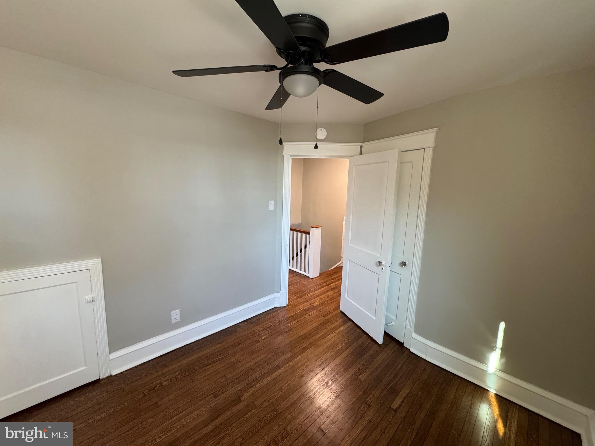 EAST FALLS - Residential Lease