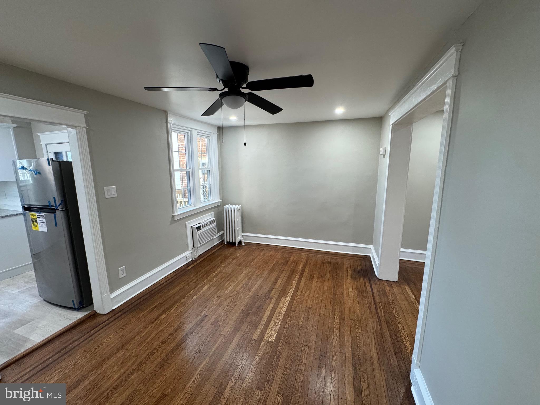 EAST FALLS - Residential Lease