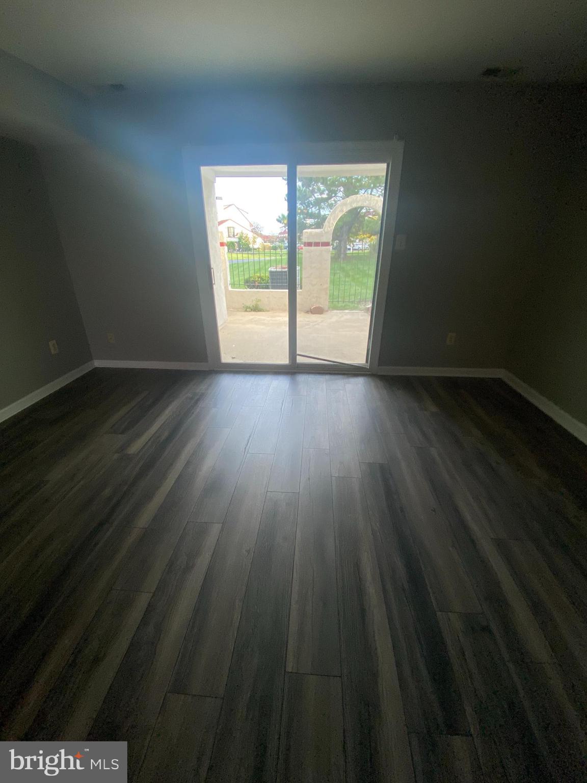 QUEENS LANDING - Residential Lease