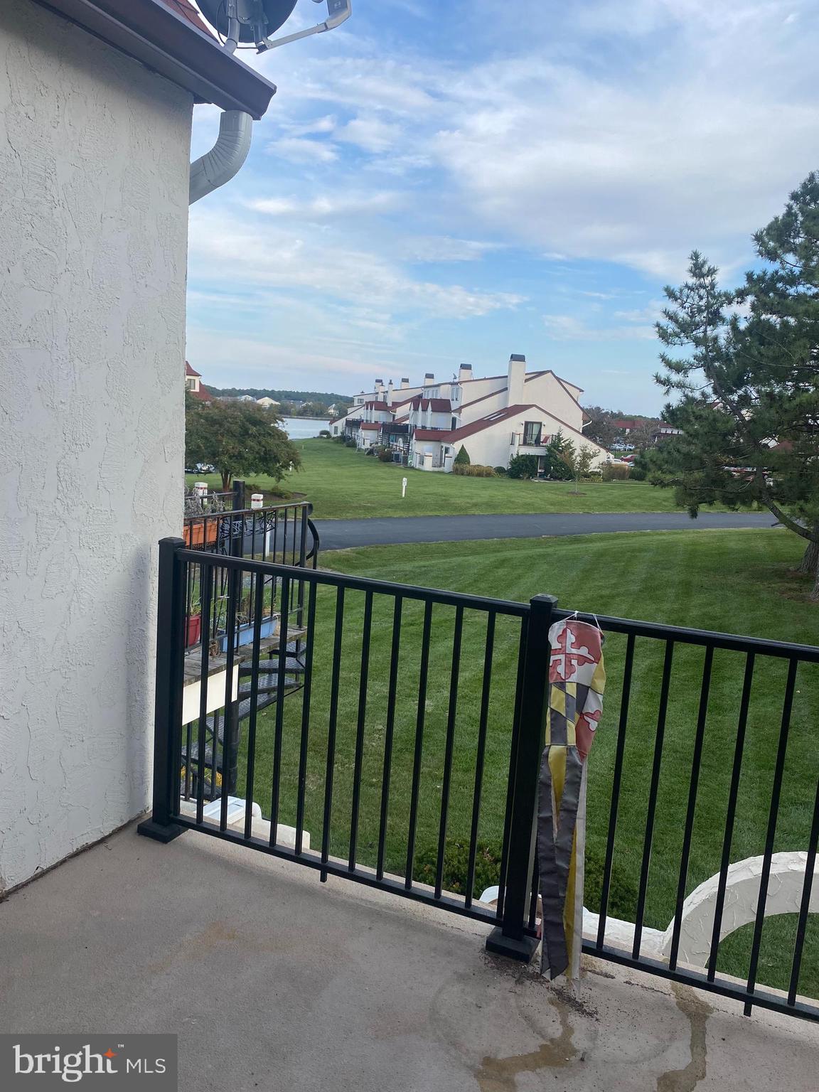 QUEENS LANDING - Residential Lease