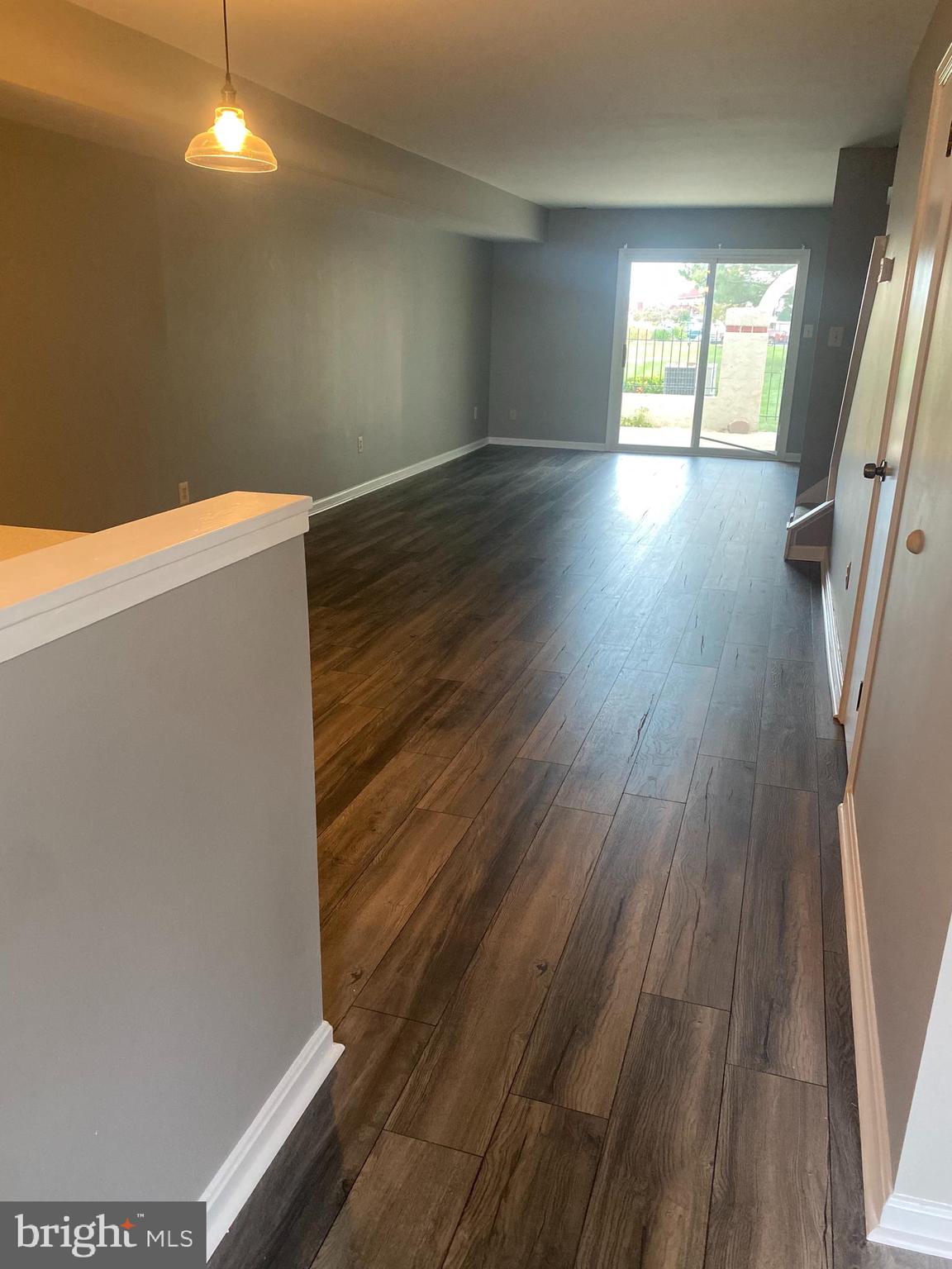 QUEENS LANDING - Residential Lease