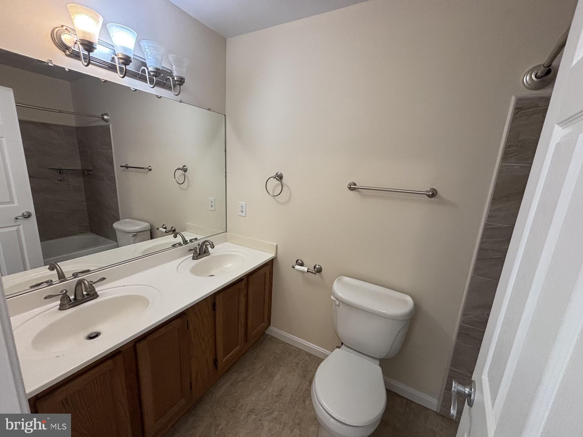 FAIROAKS - Residential Lease