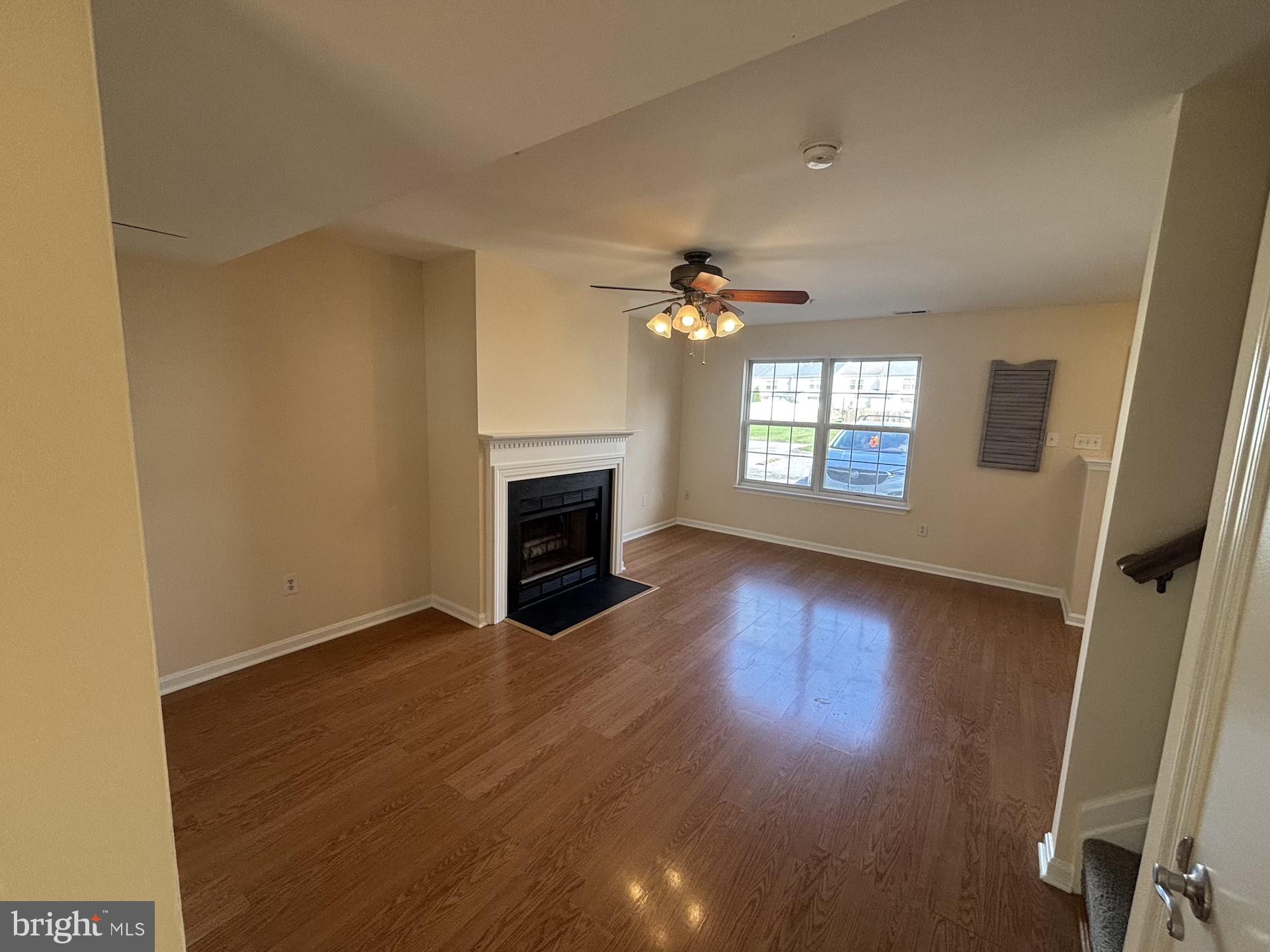 FAIROAKS - Residential Lease