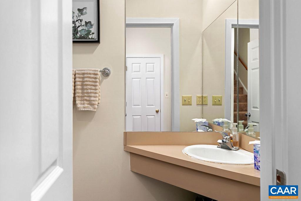 WINTERGREEN RESORT - Residential