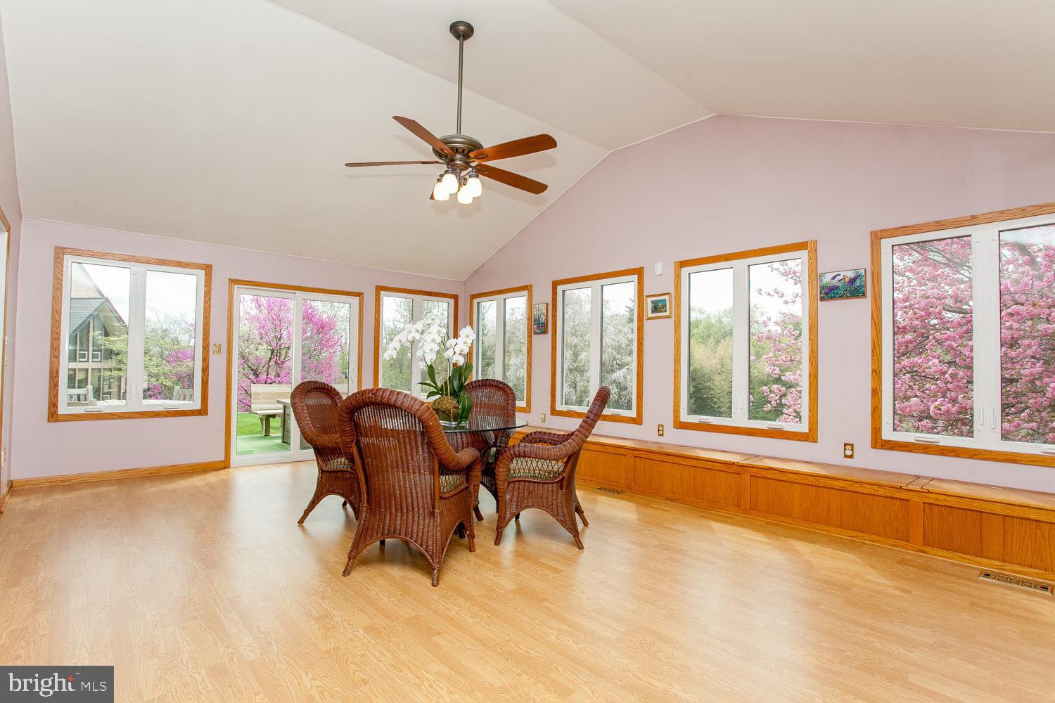 MERLIN HILLS - Residential