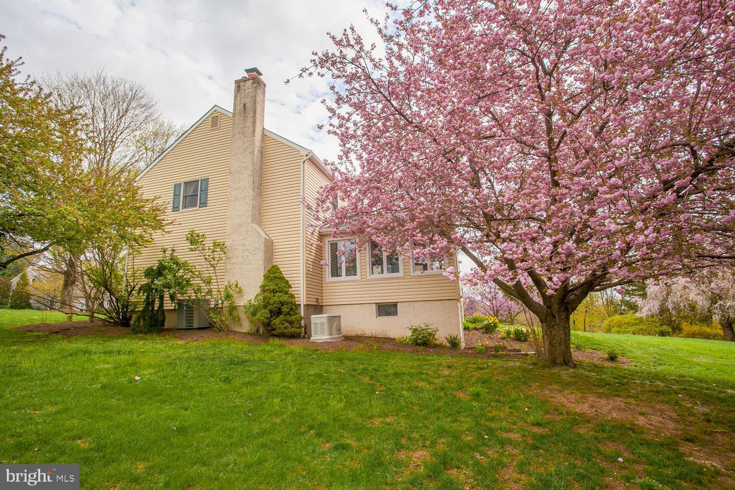 MERLIN HILLS - Residential