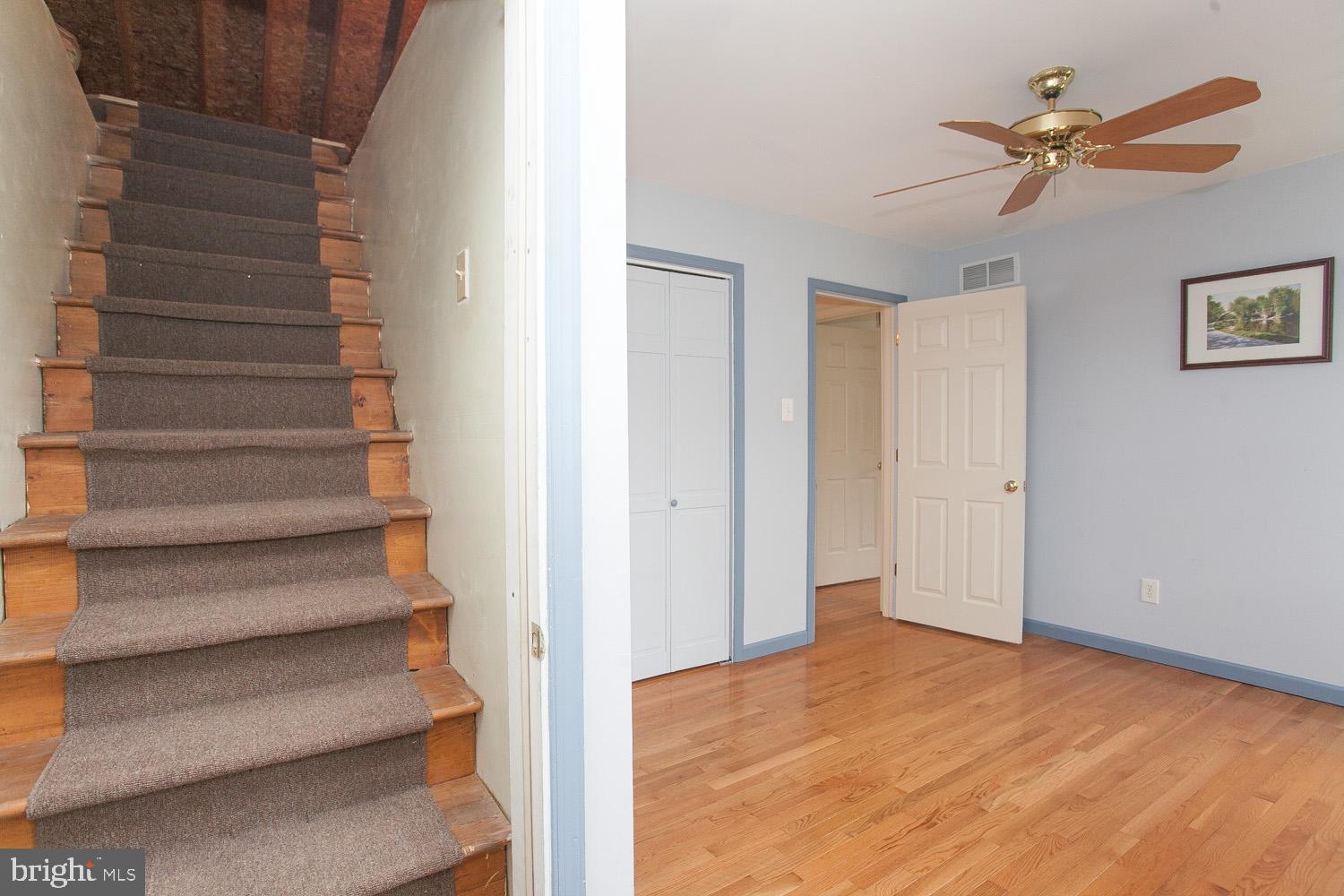 MERLIN HILLS - Residential