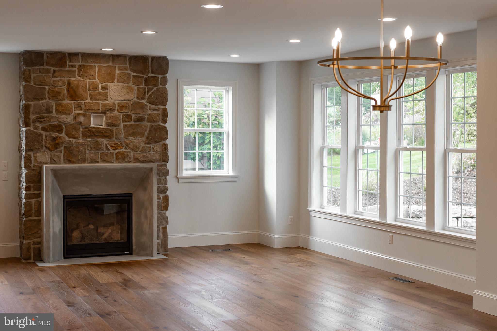 STEARNS CROSSING - Residential