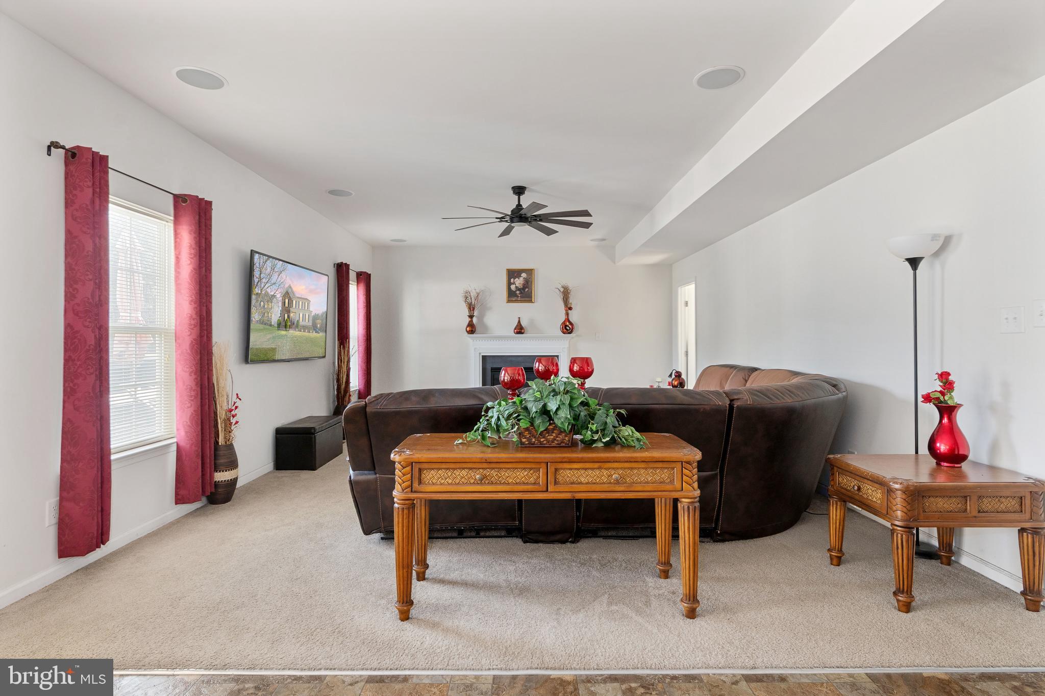 SPRING LAKE - Residential