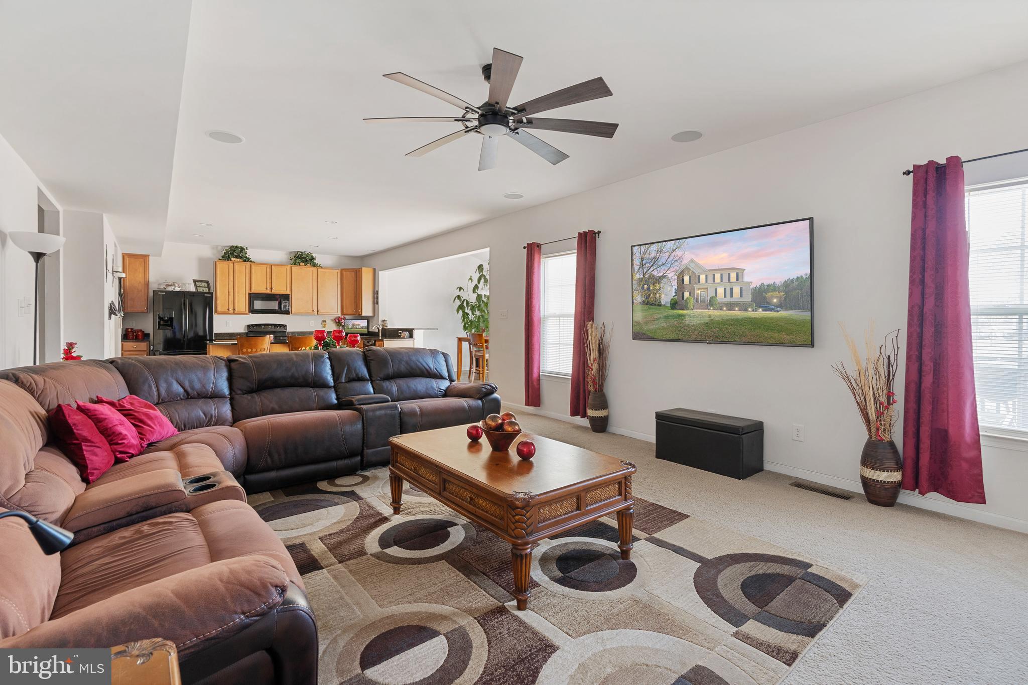 SPRING LAKE - Residential