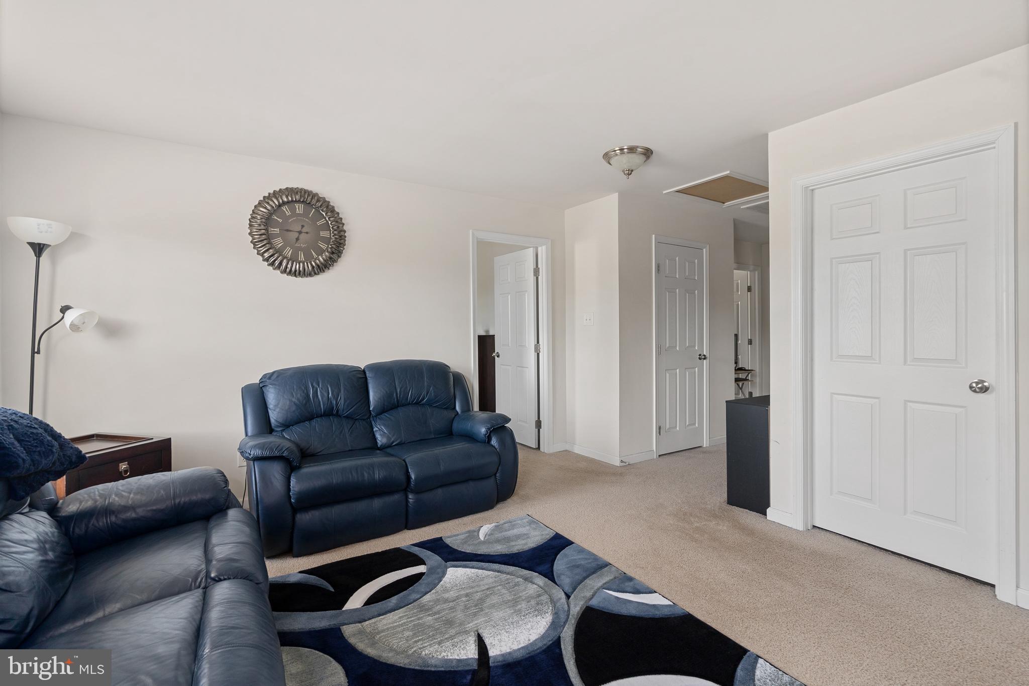 SPRING LAKE - Residential