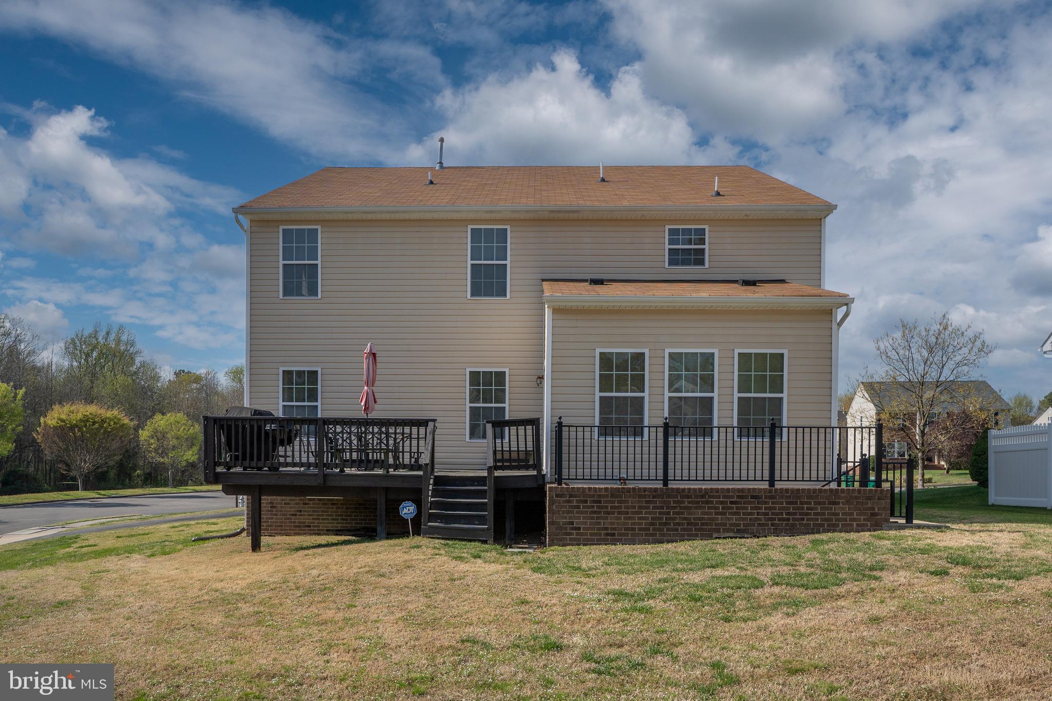 SPRING LAKE - Residential