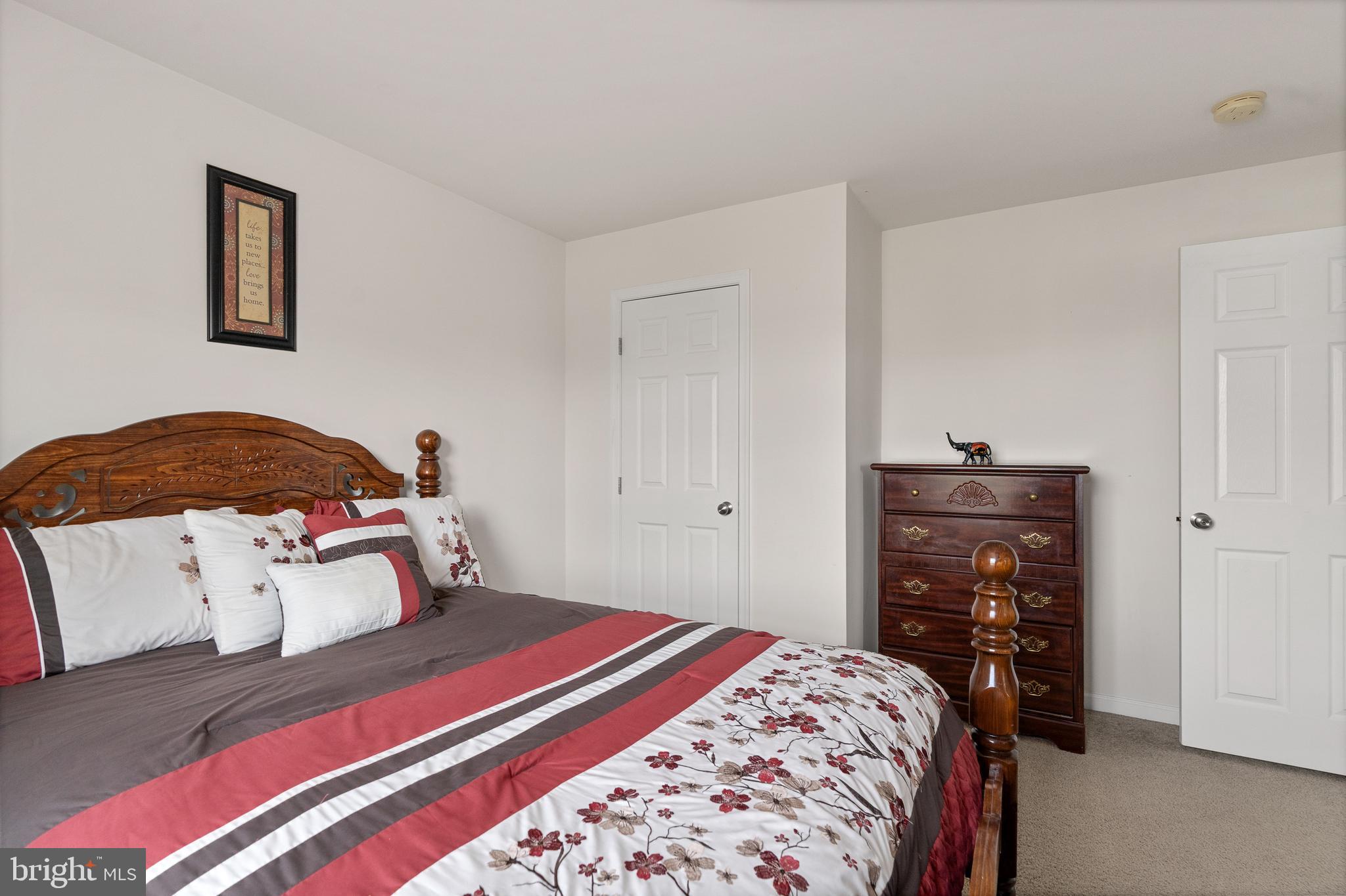 SPRING LAKE - Residential