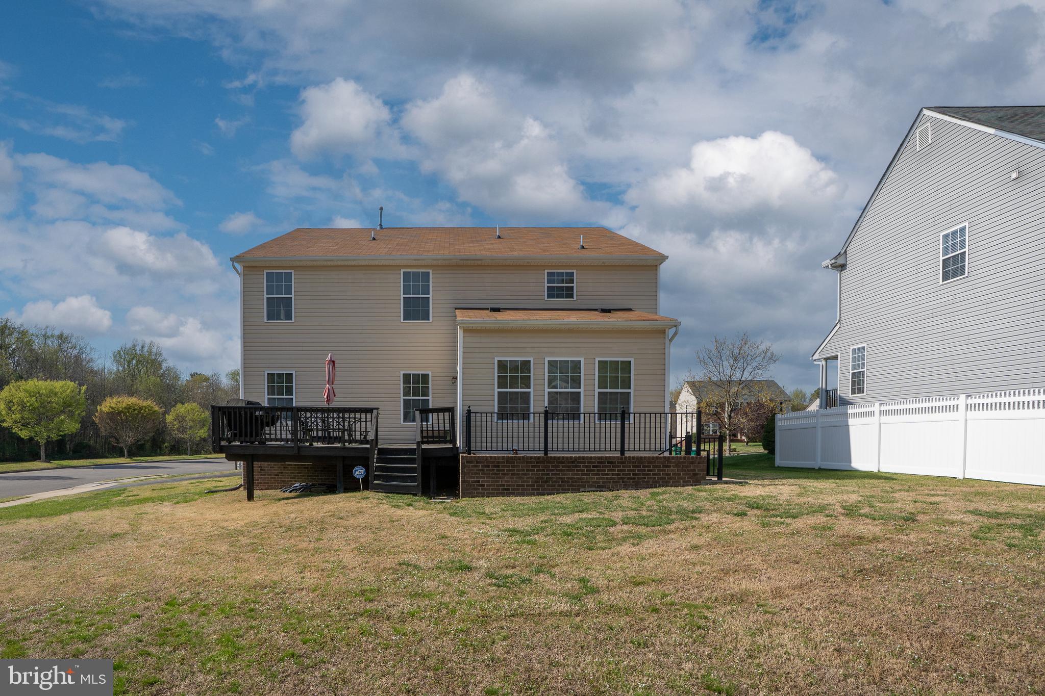 SPRING LAKE - Residential