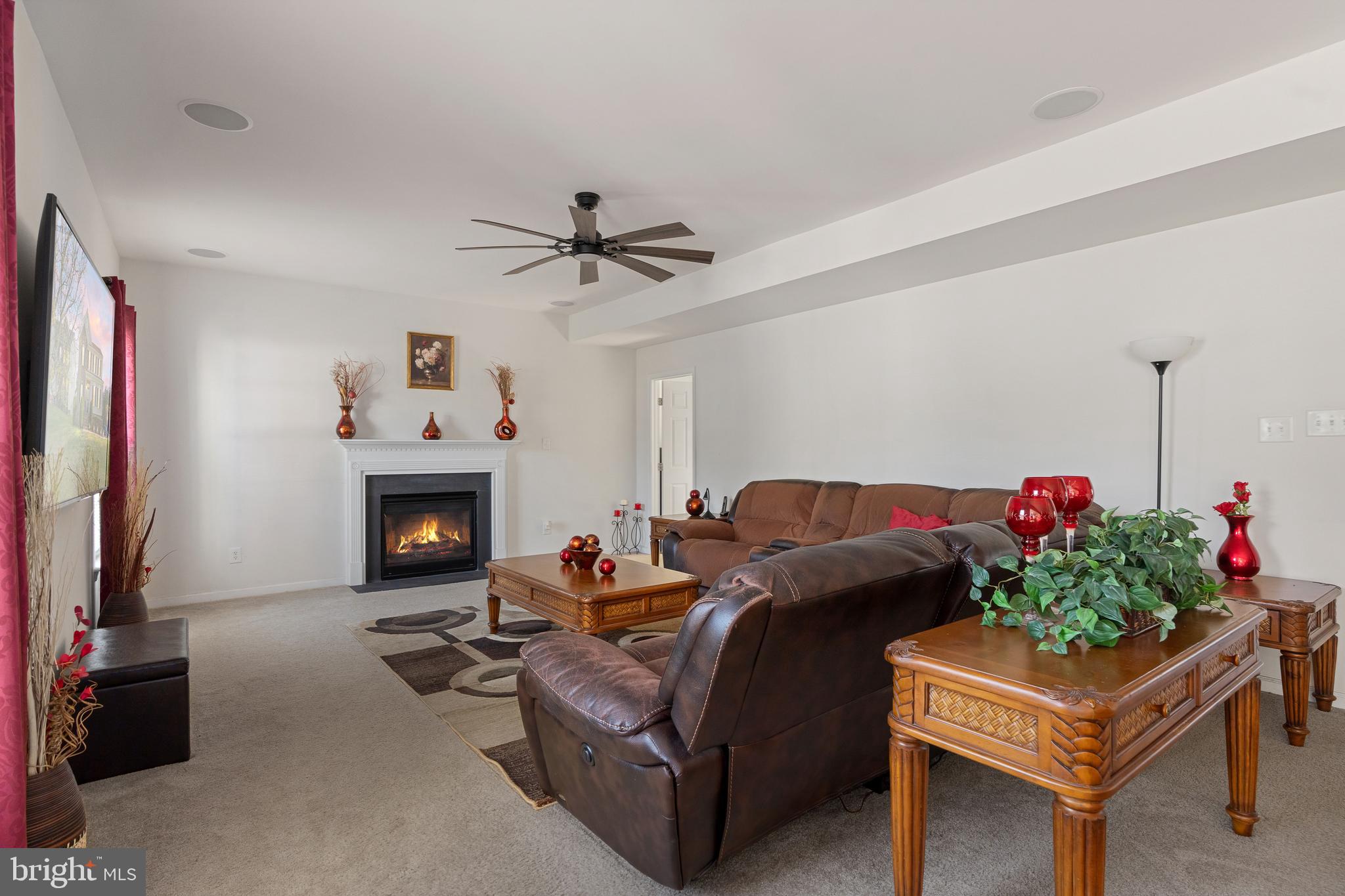 SPRING LAKE - Residential