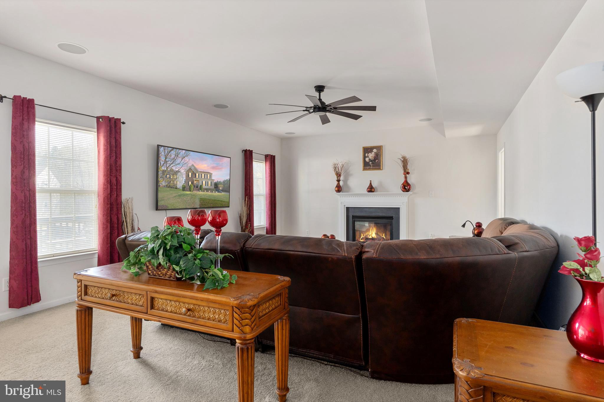 SPRING LAKE - Residential